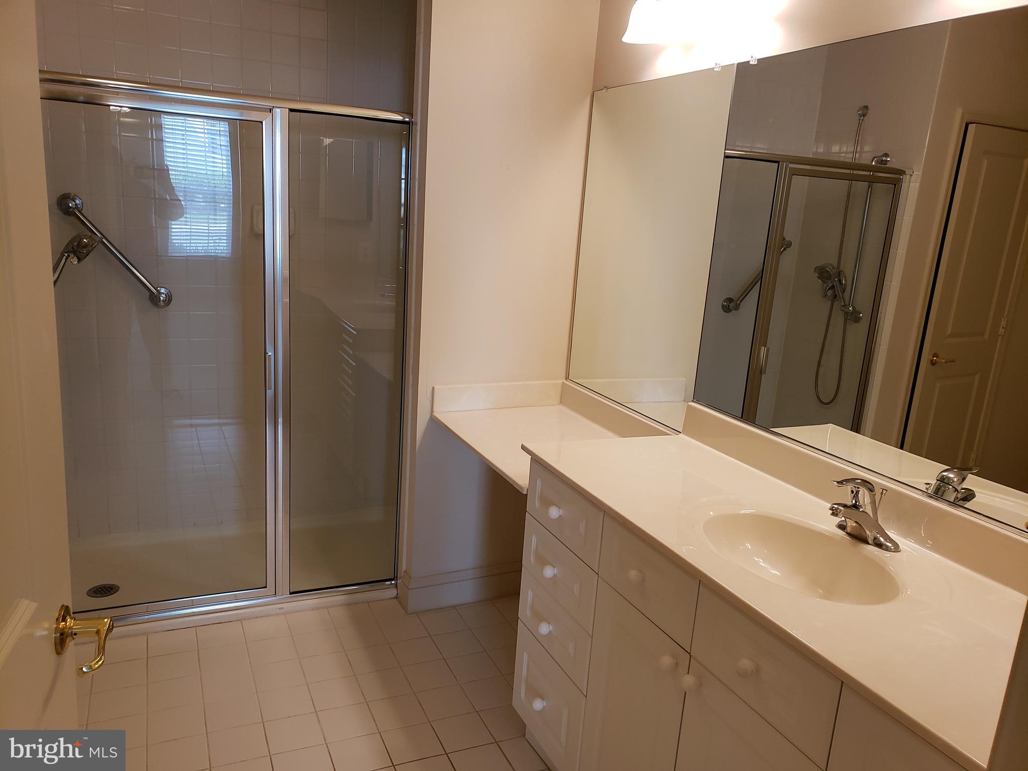 SUFFIELD MEADOWS - Residential