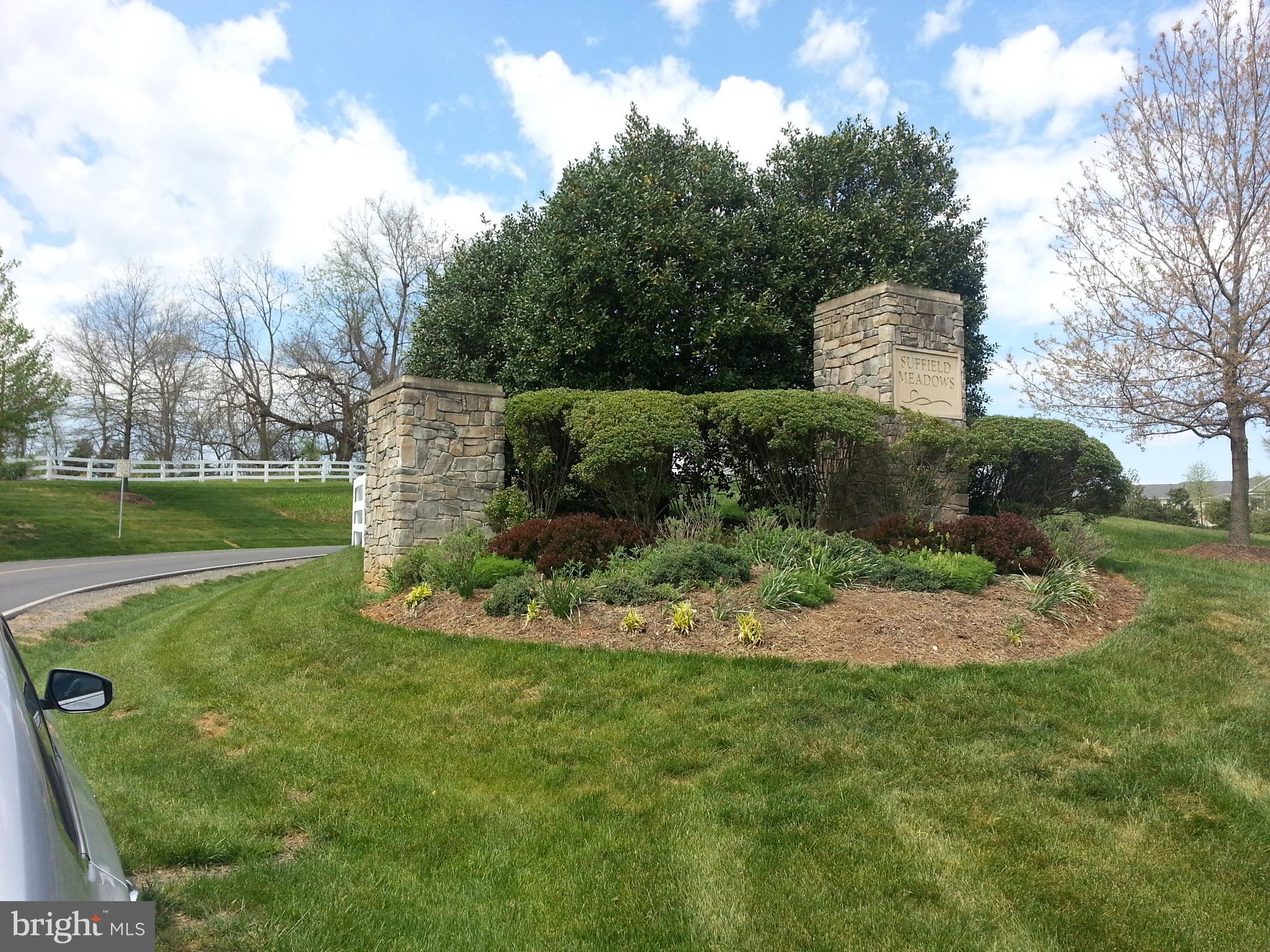 SUFFIELD MEADOWS - Residential