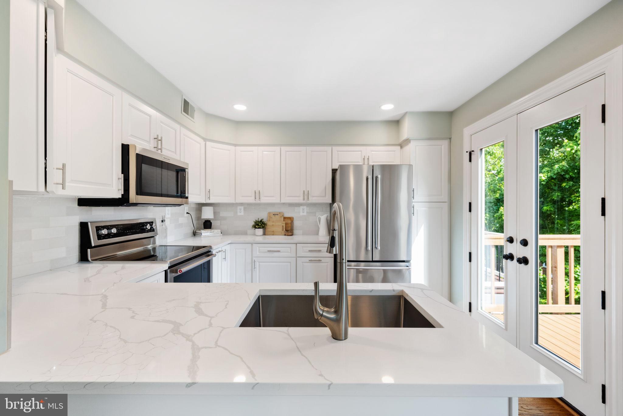 OAKCREST - Residential