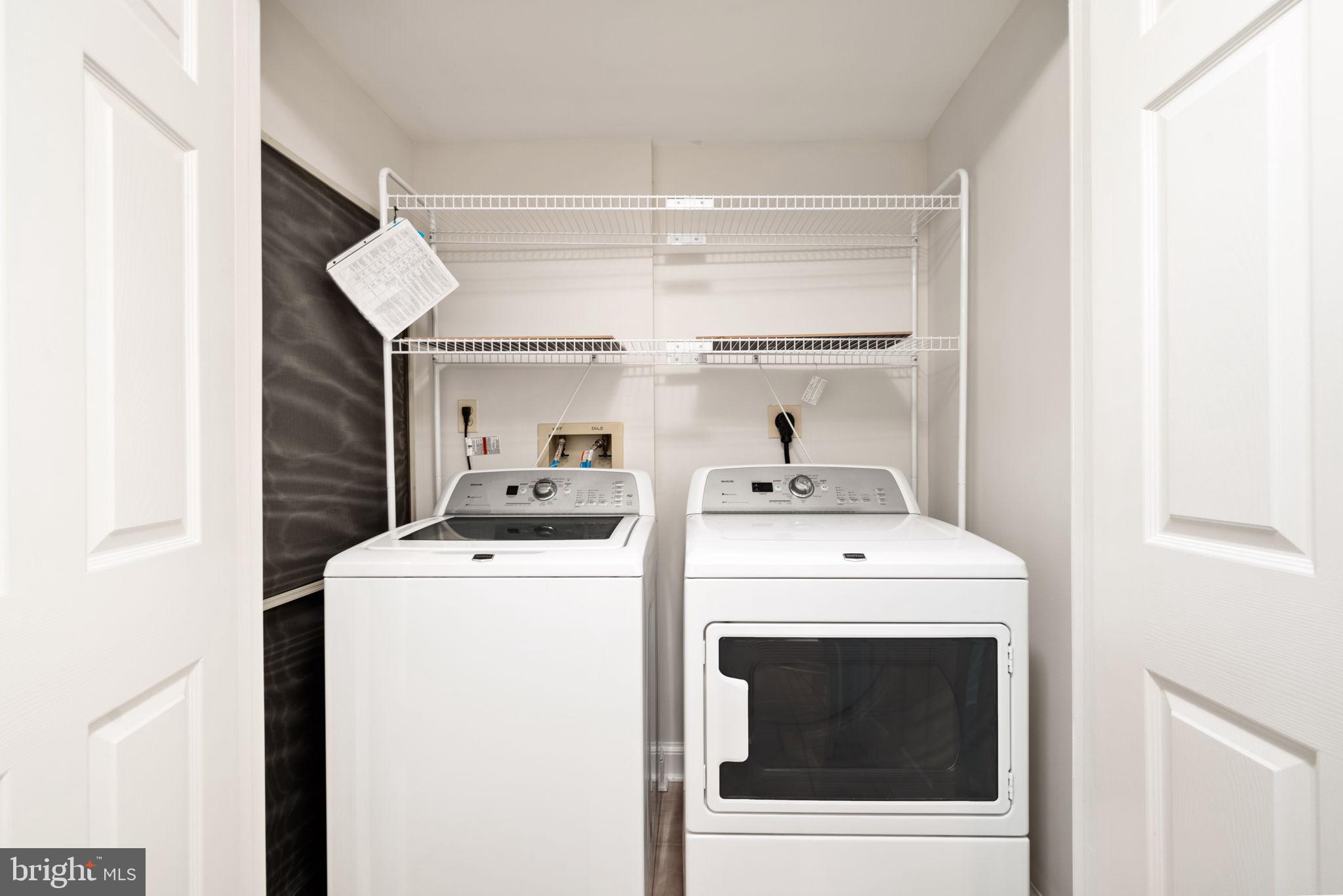 OAKCREST - Residential