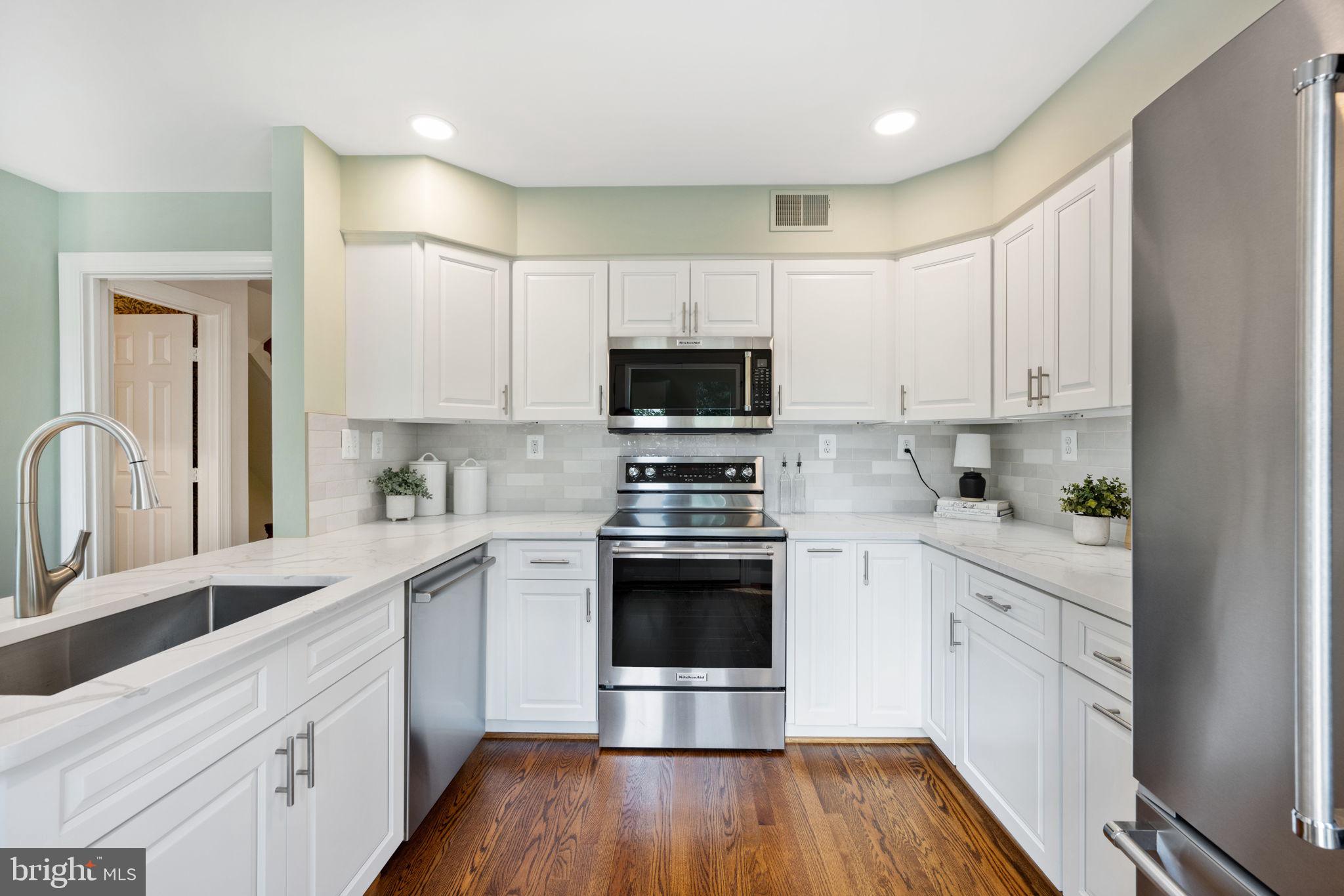 OAKCREST - Residential