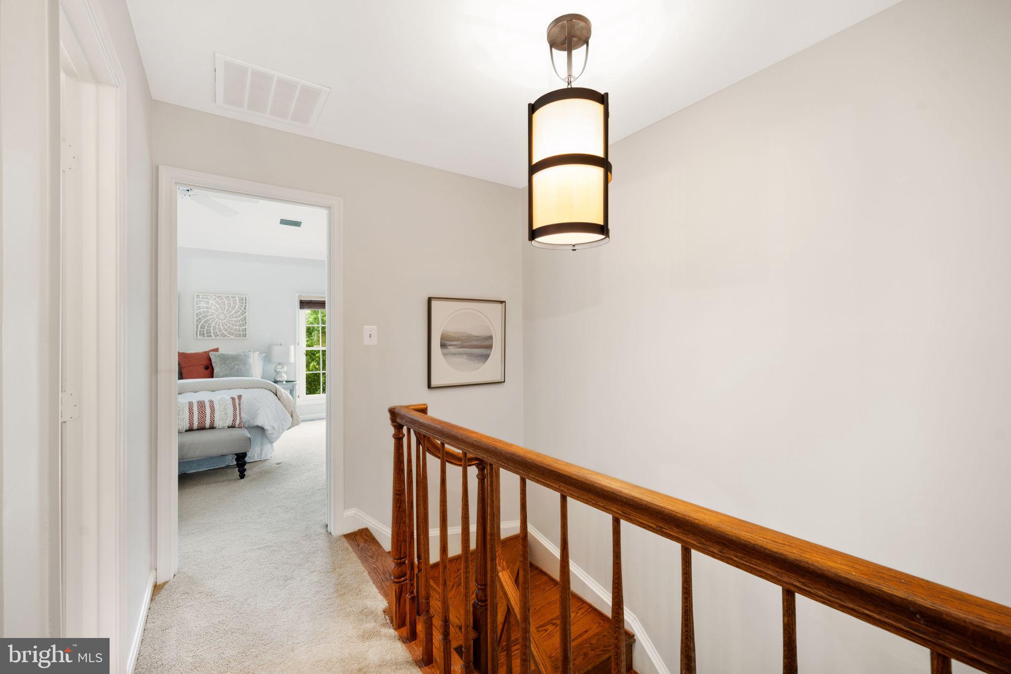 OAKCREST - Residential