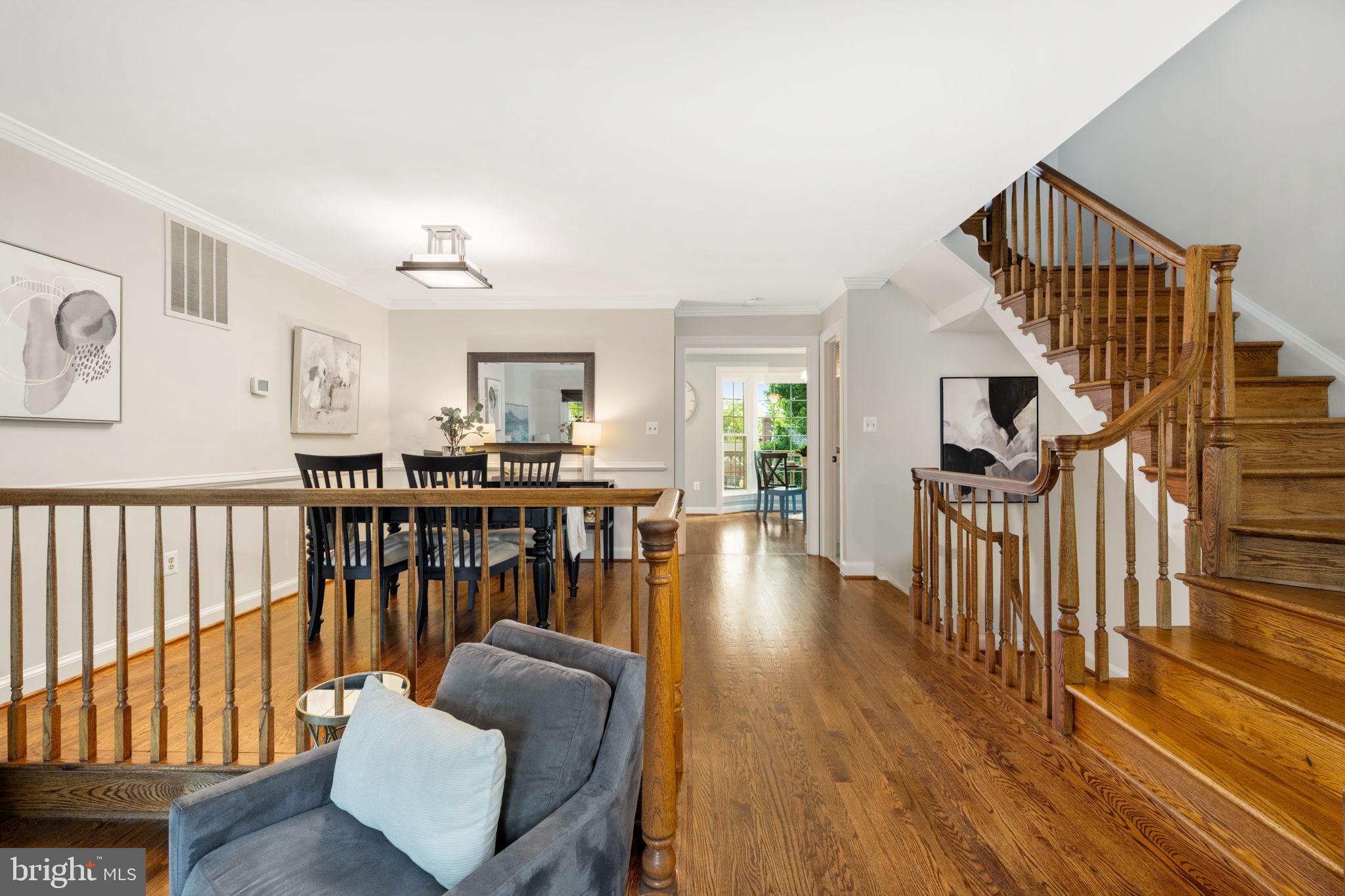 OAKCREST - Residential