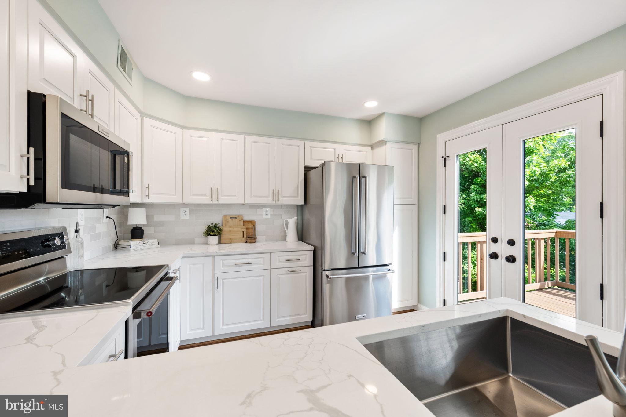 OAKCREST - Residential