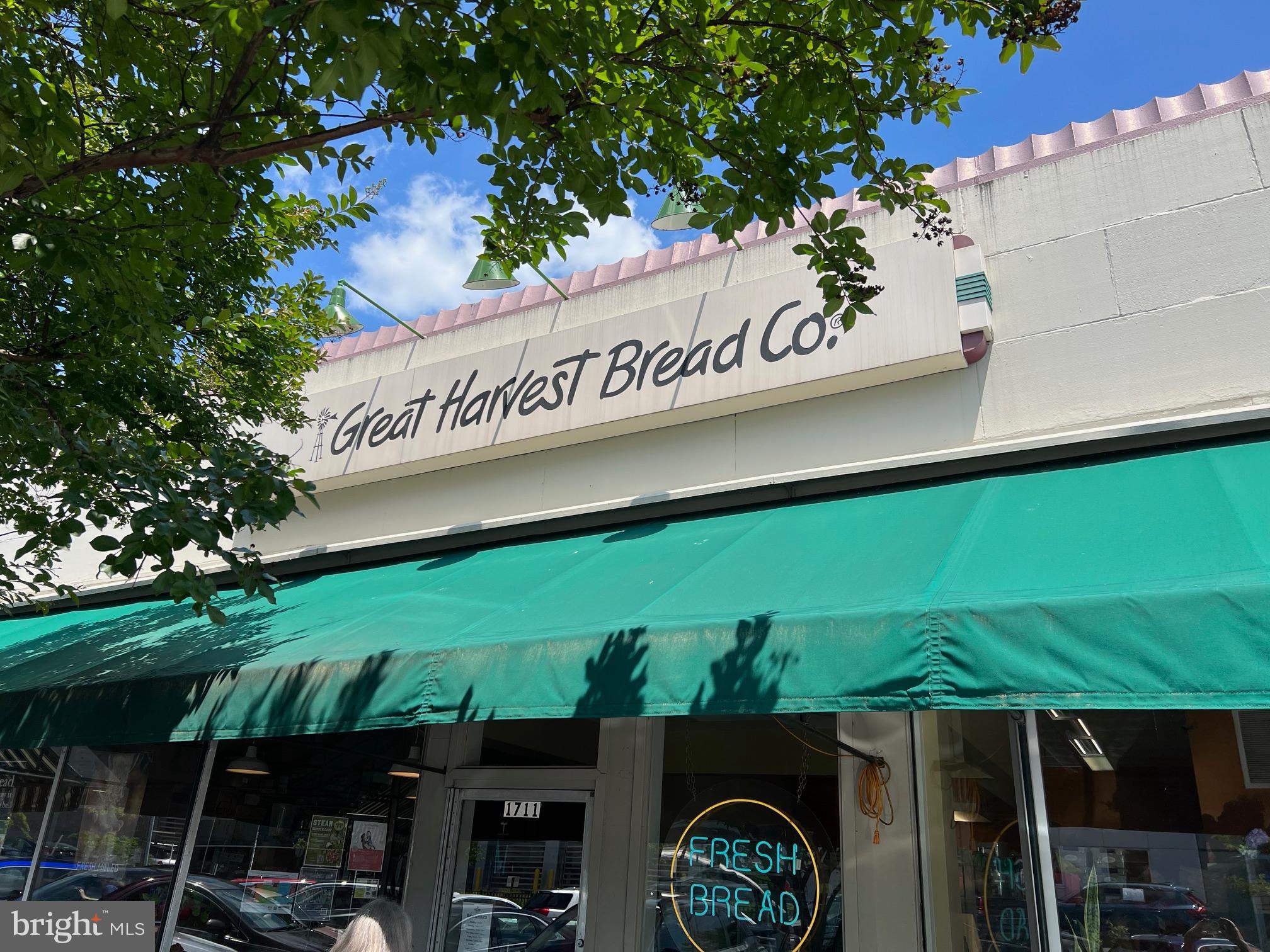 OAKCREST - Residential