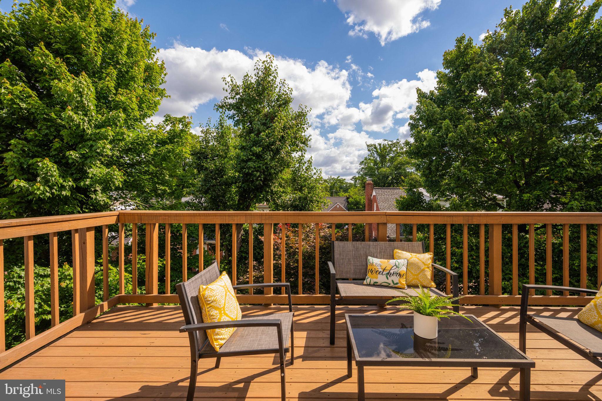 OAKCREST - Residential