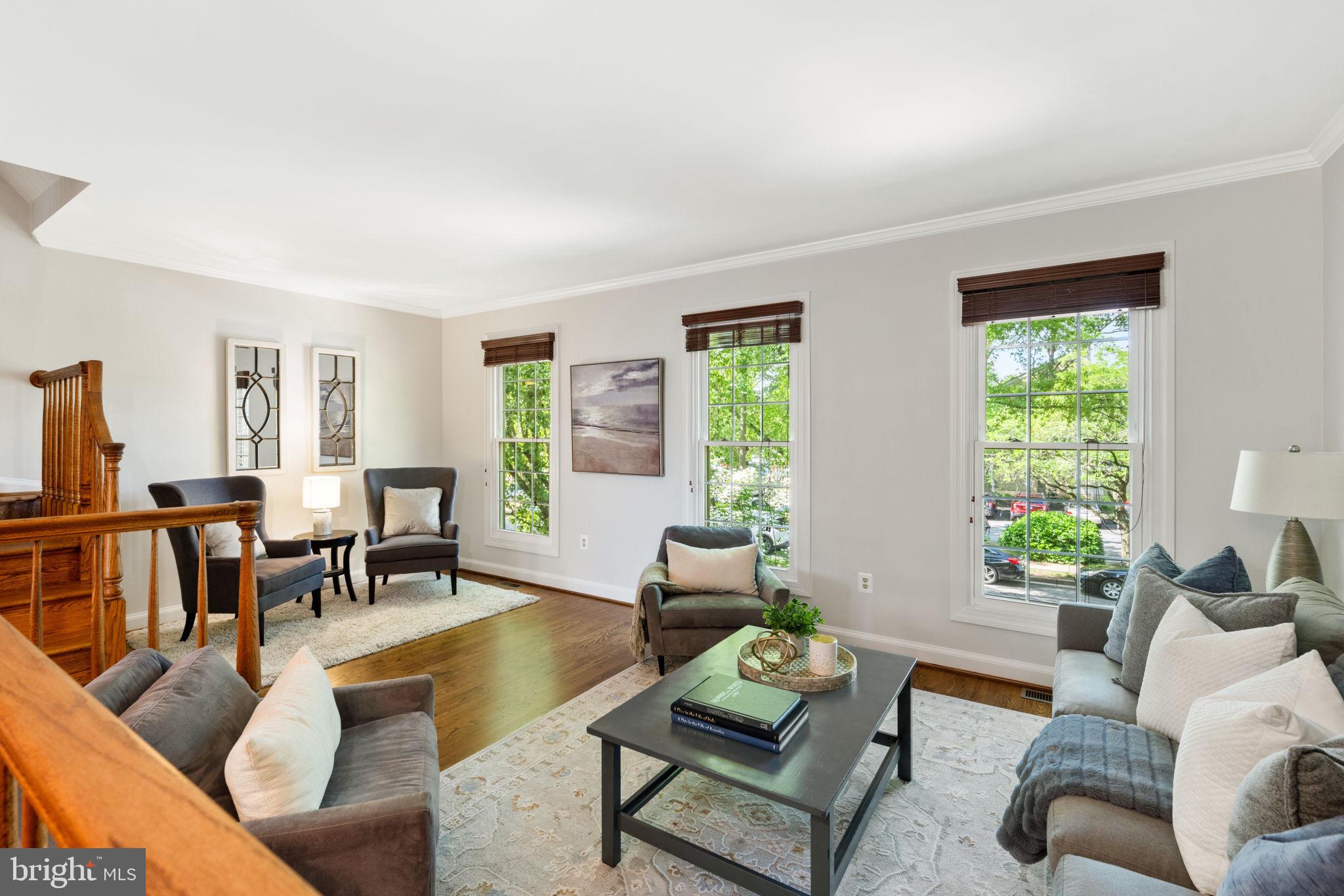 OAKCREST - Residential