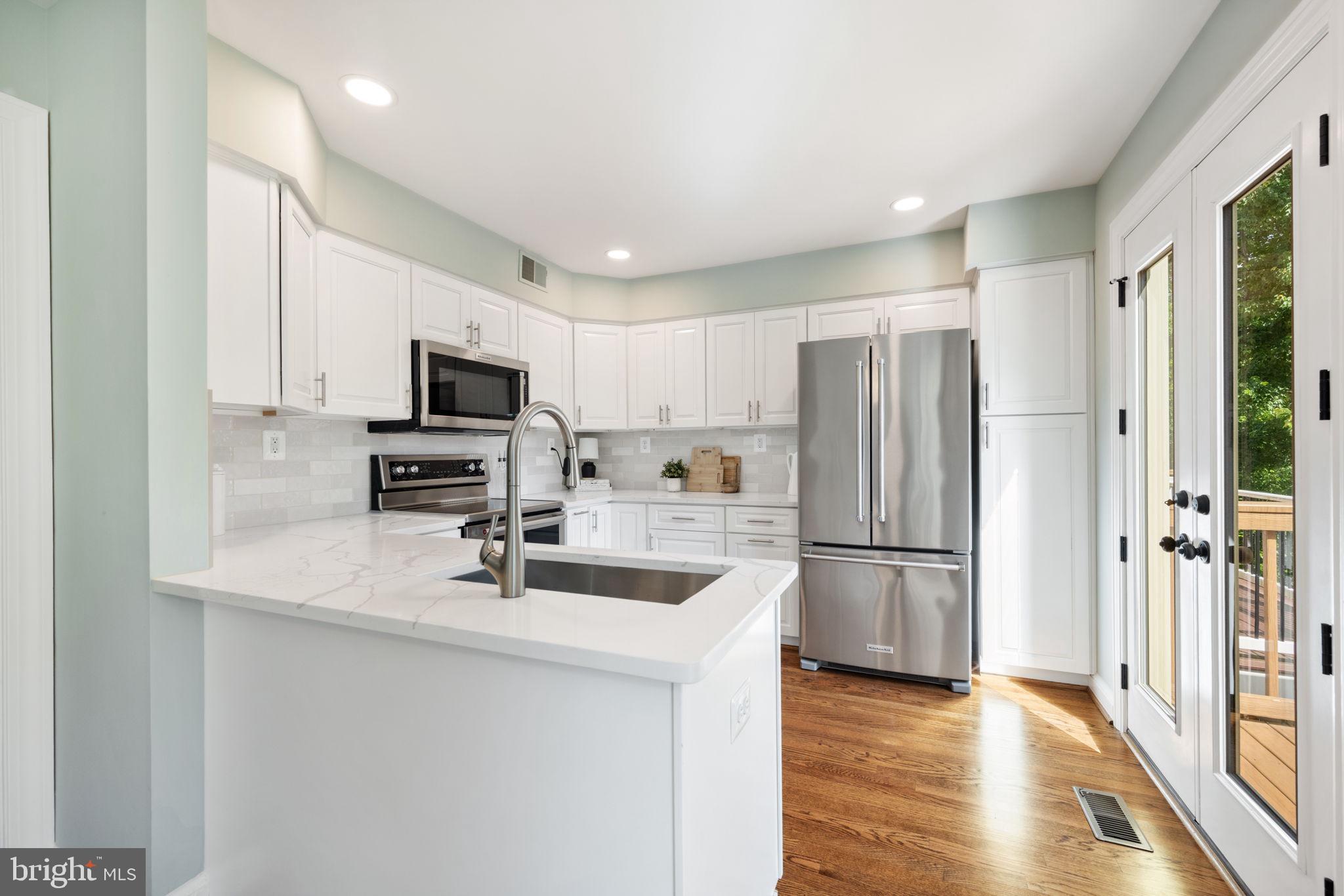 OAKCREST - Residential