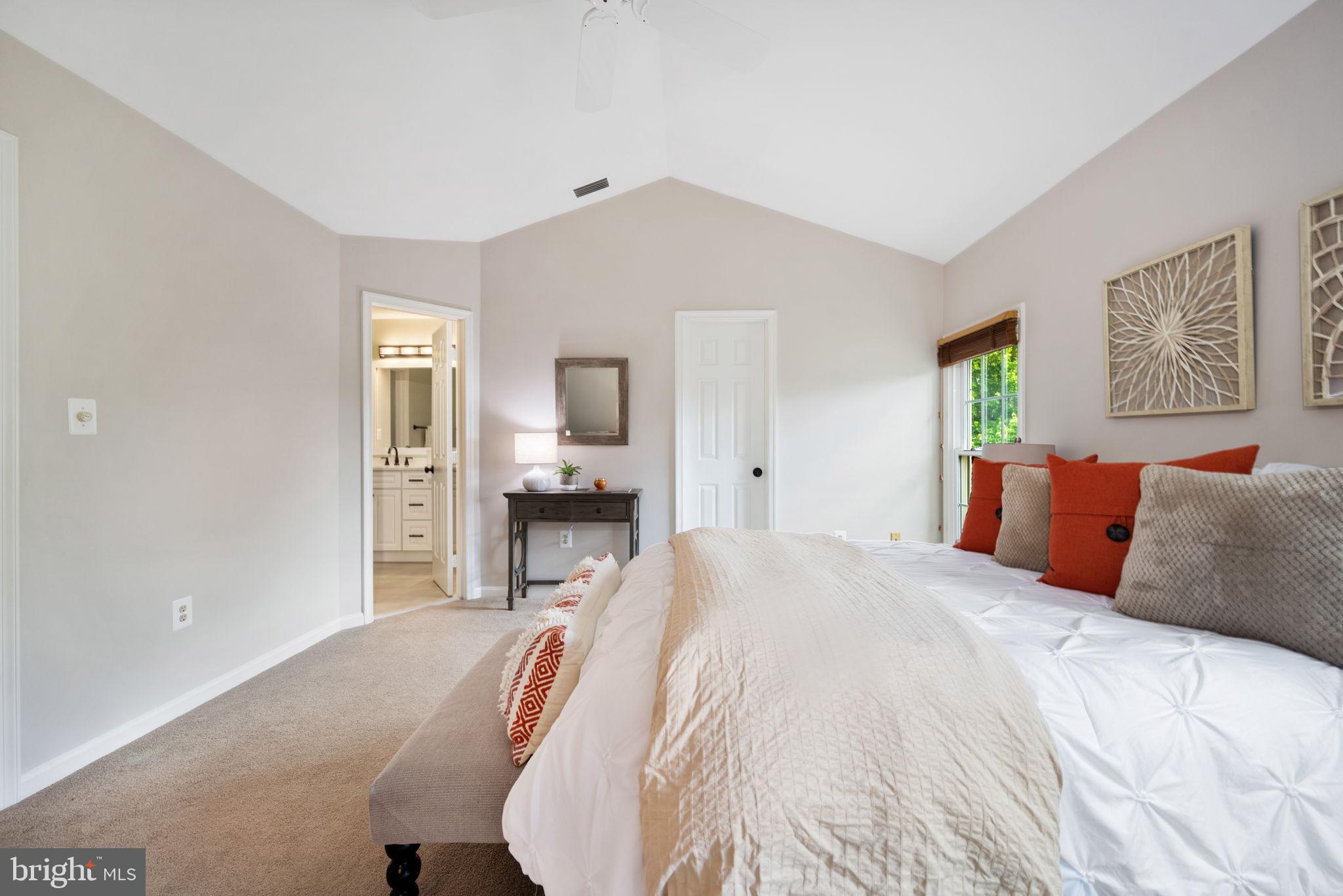 OAKCREST - Residential