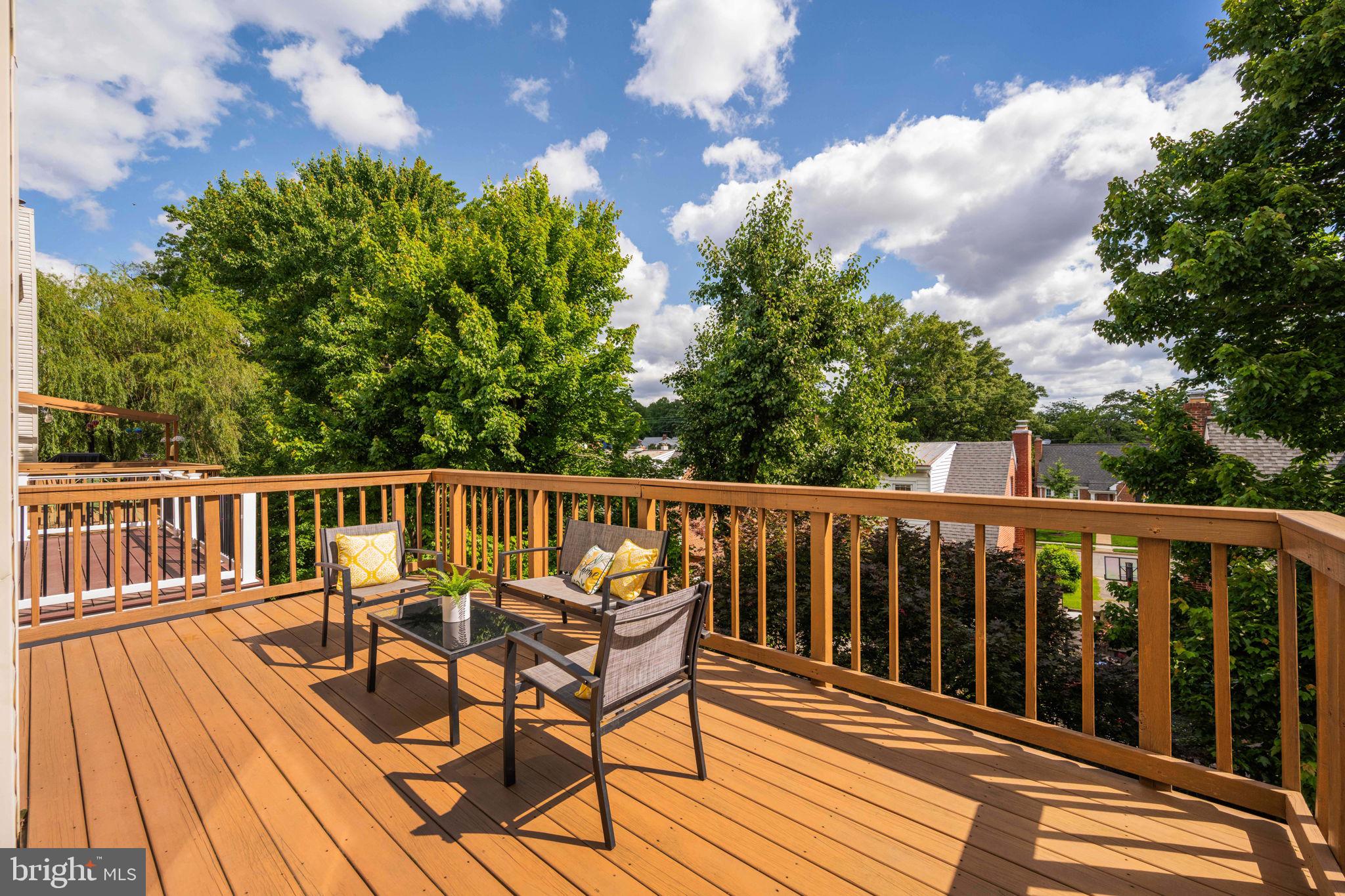 OAKCREST - Residential