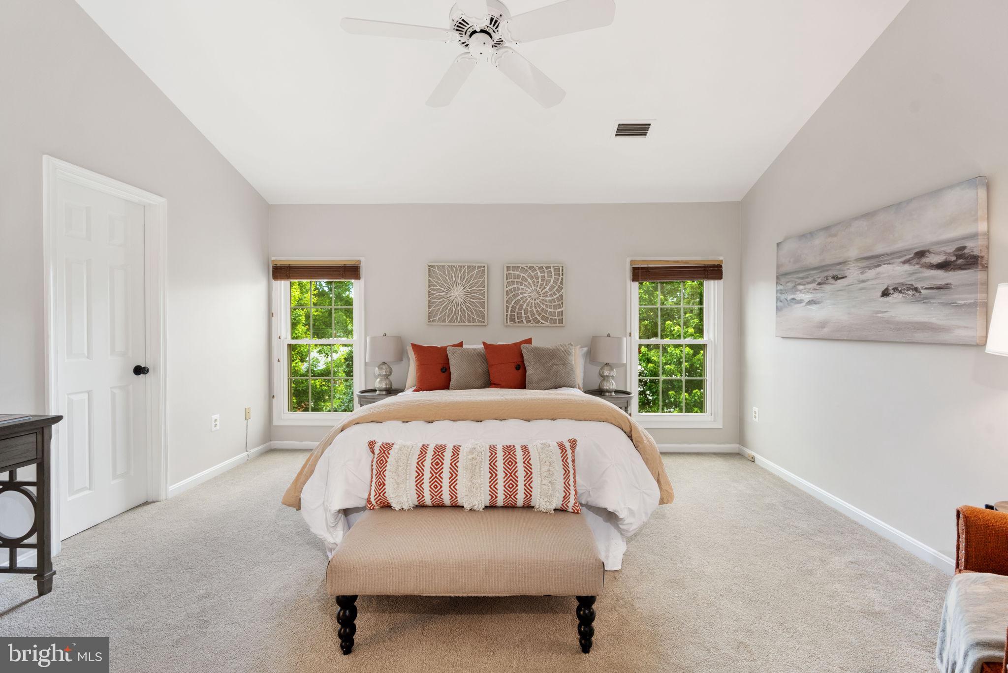 OAKCREST - Residential