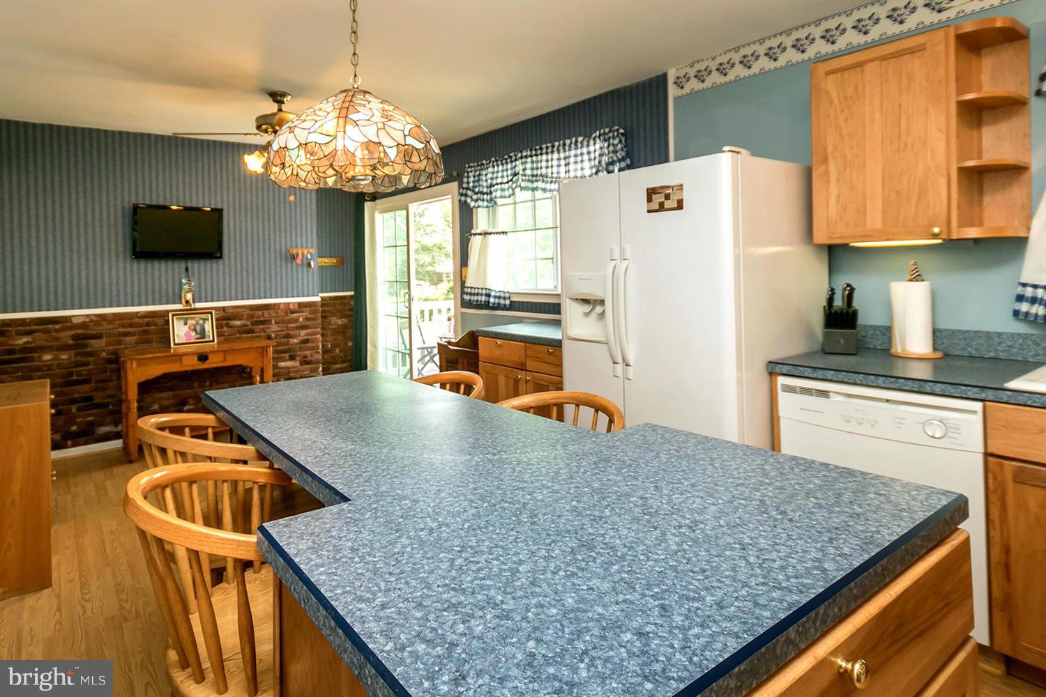 ARUNDEL HILLS - Residential