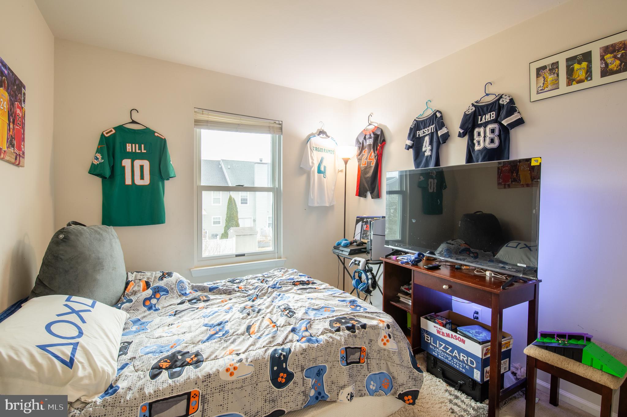 BUTTONWOODS - Residential