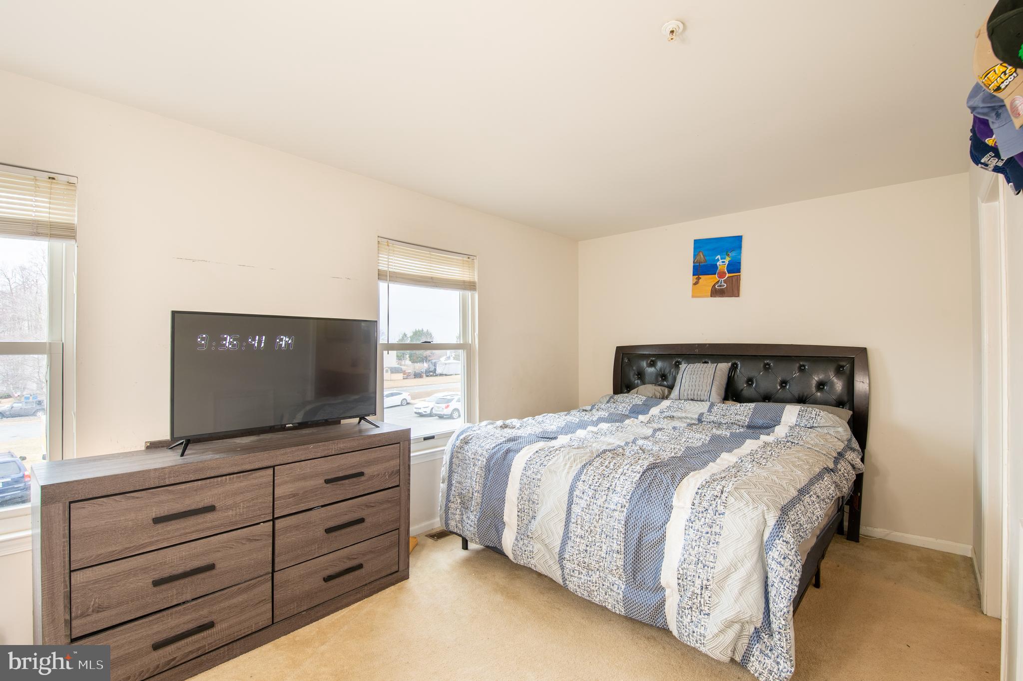 BUTTONWOODS - Residential