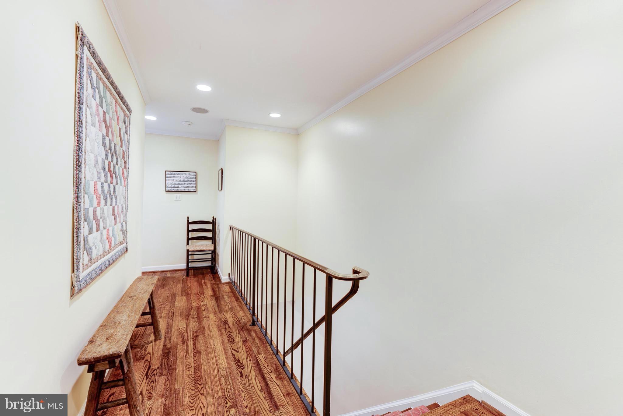 MCLEAN MEWS - Residential