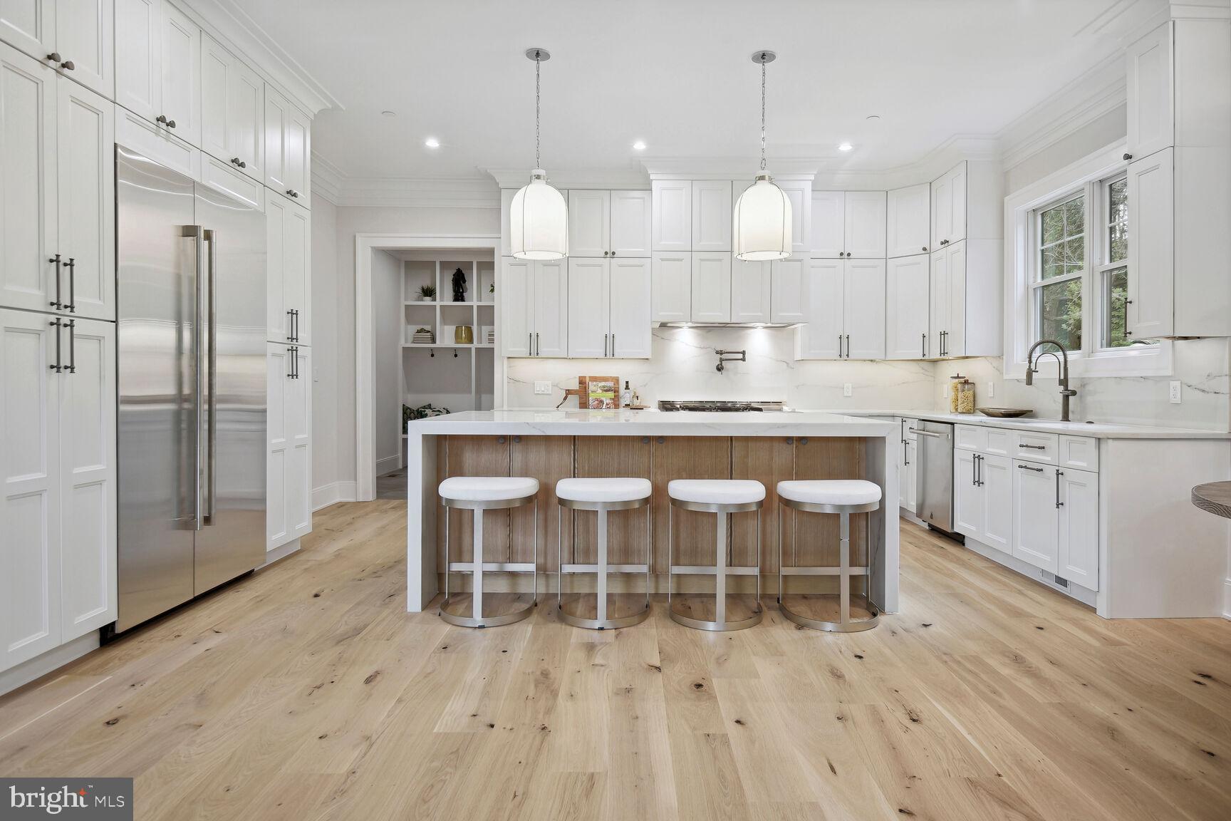 GLEN MAR PARK - Residential