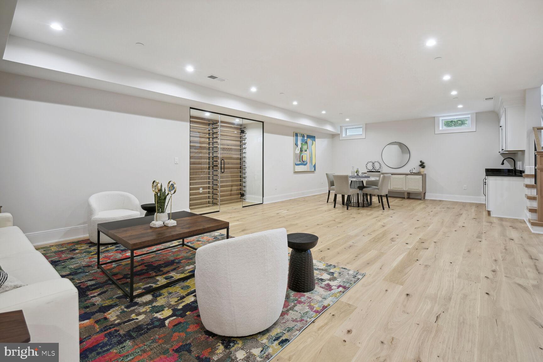 GLEN MAR PARK - Residential