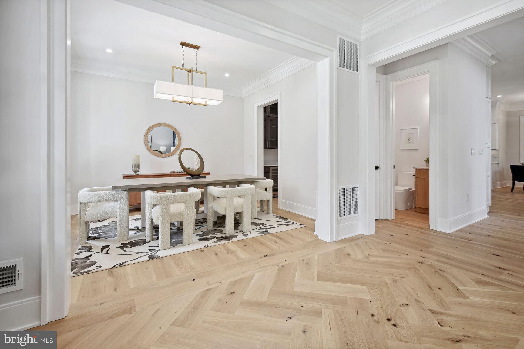 GLEN MAR PARK - Residential