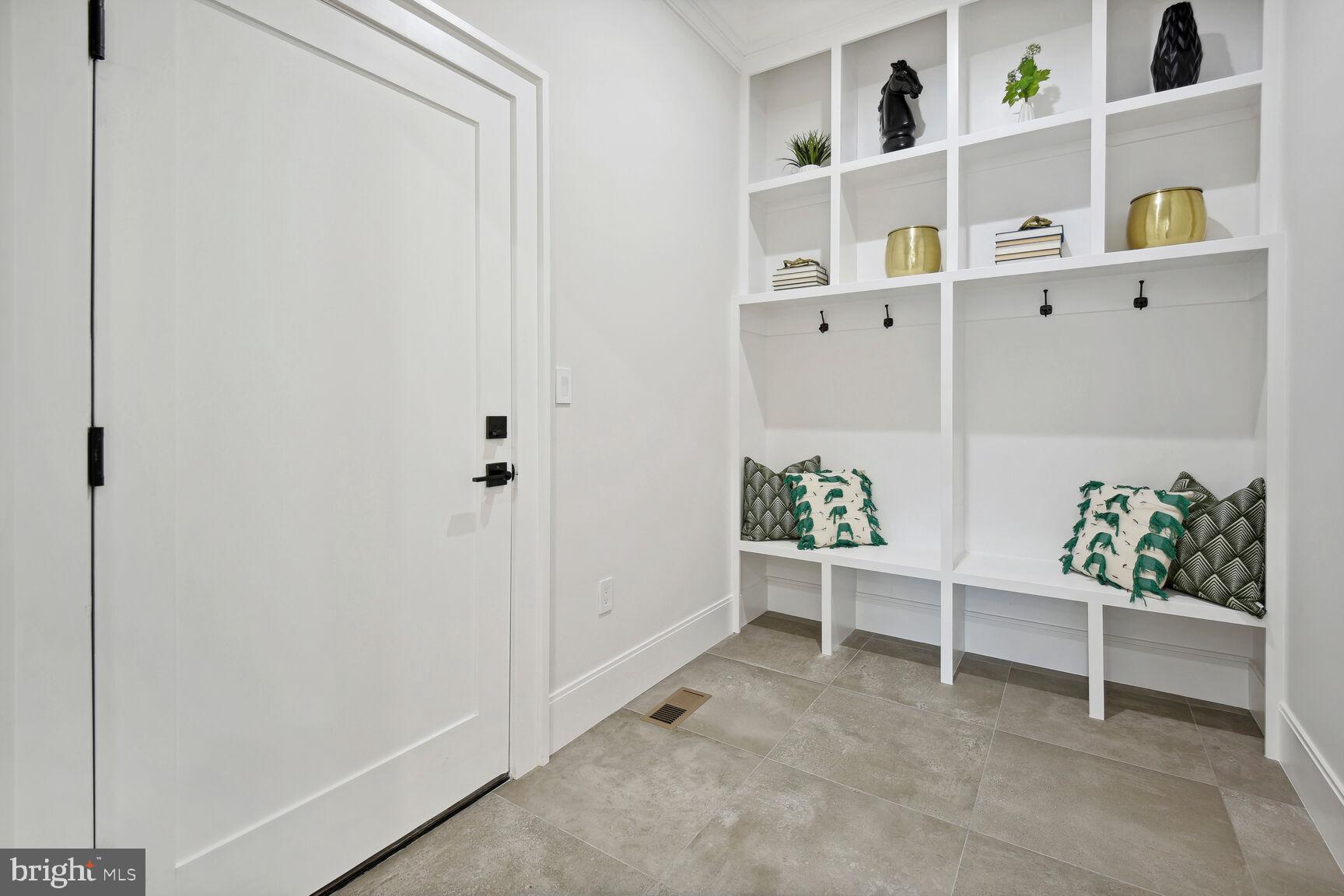 GLEN MAR PARK - Residential