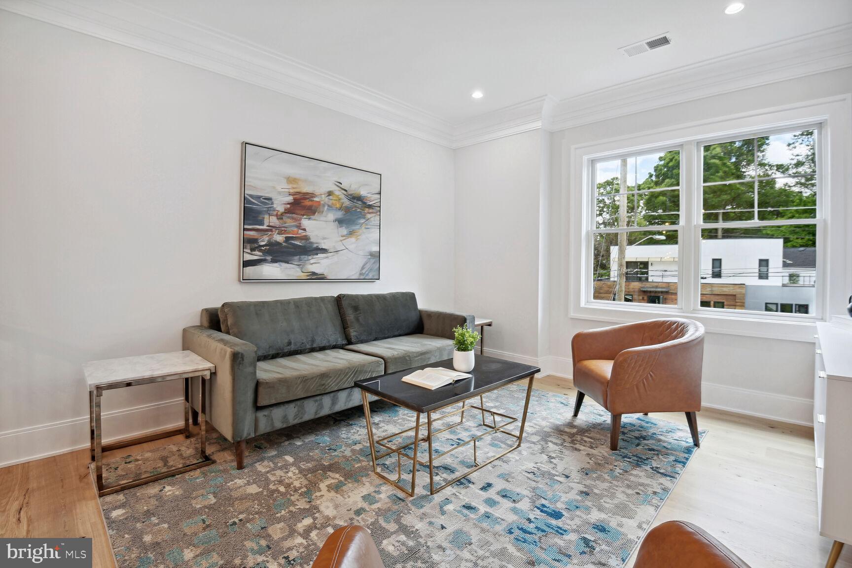 GLEN MAR PARK - Residential