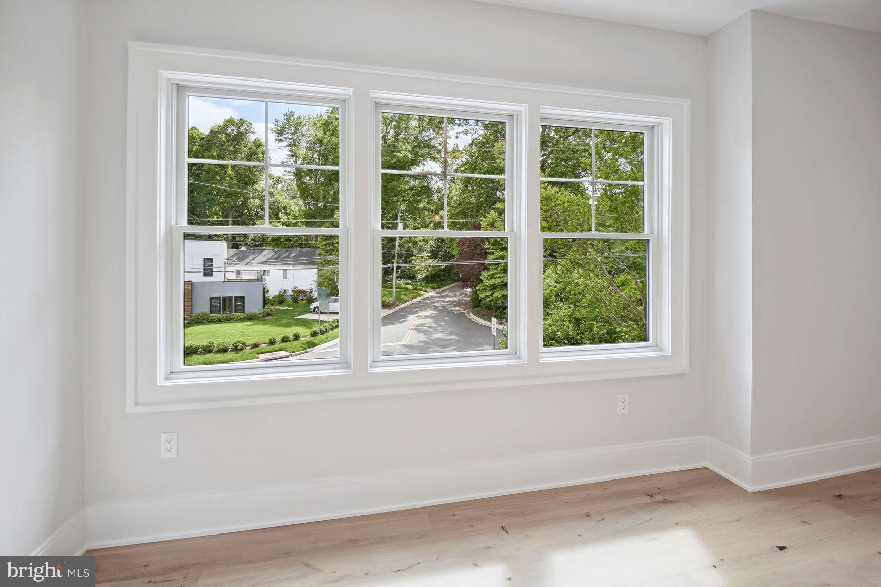 GLEN MAR PARK - Residential