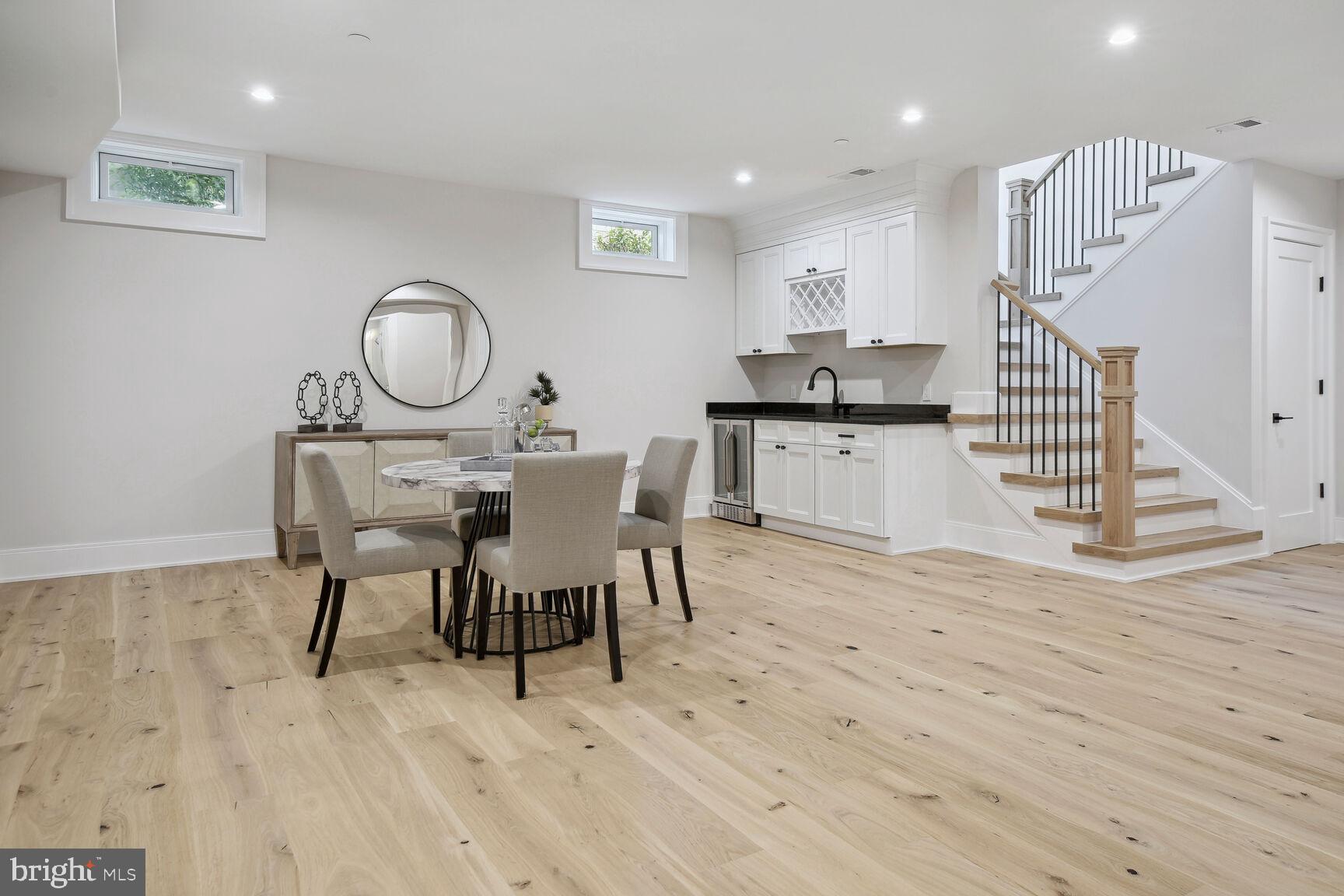 GLEN MAR PARK - Residential