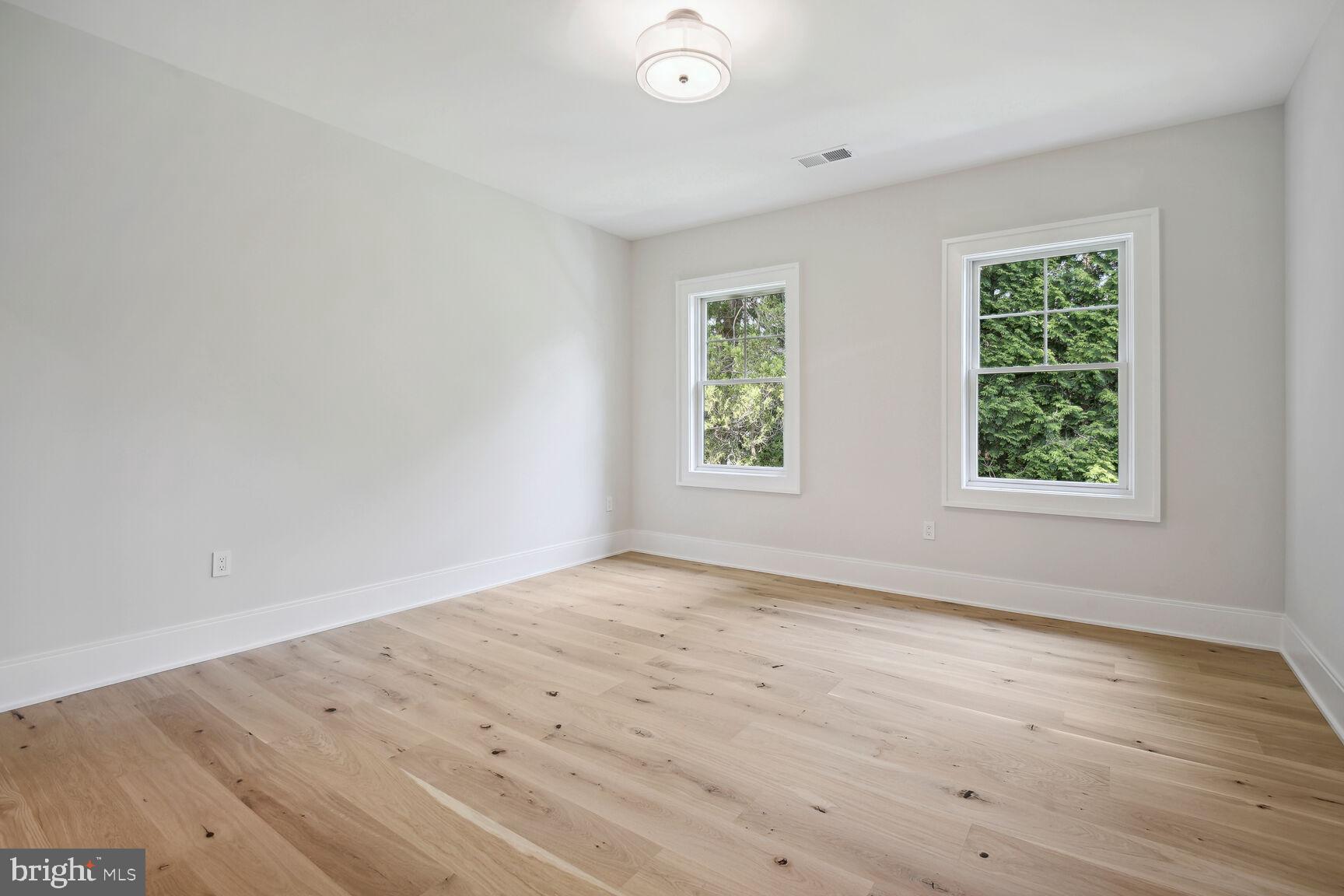 GLEN MAR PARK - Residential