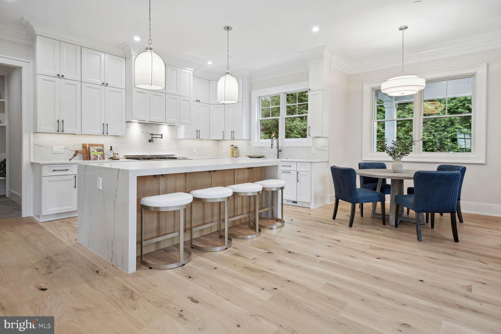 GLEN MAR PARK - Residential