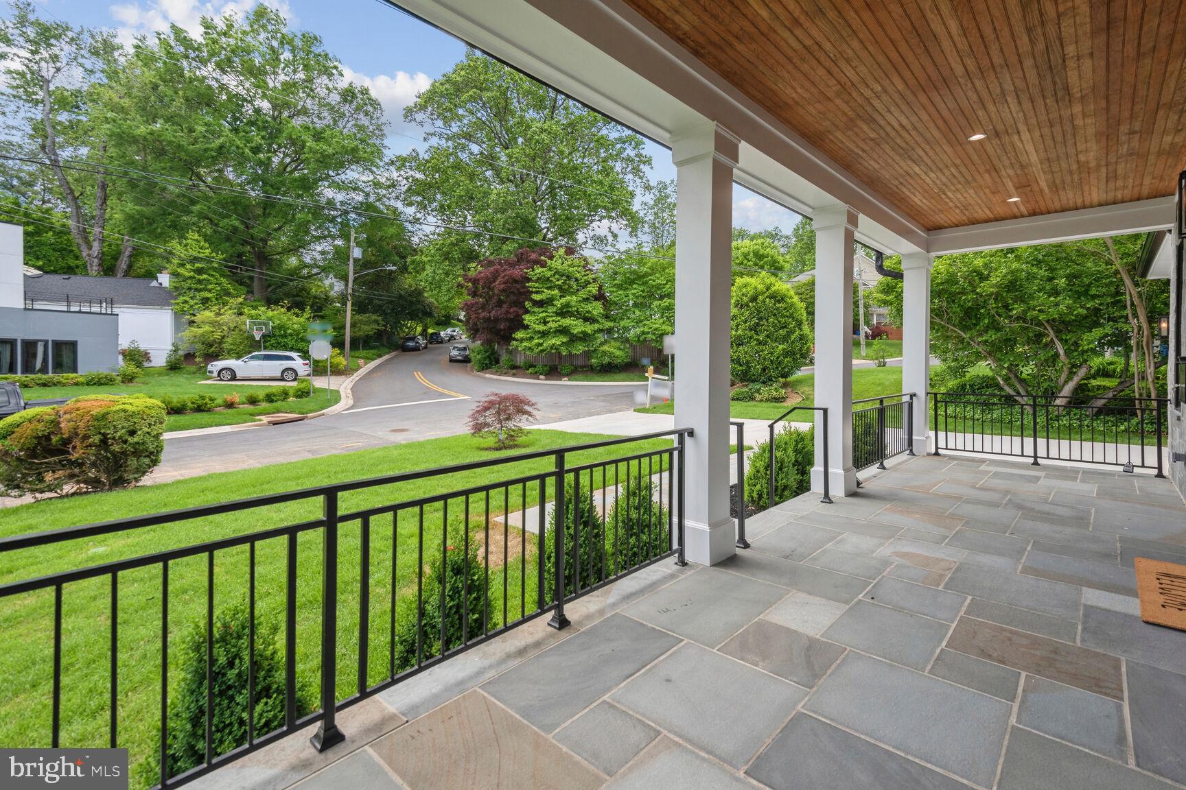 GLEN MAR PARK - Residential