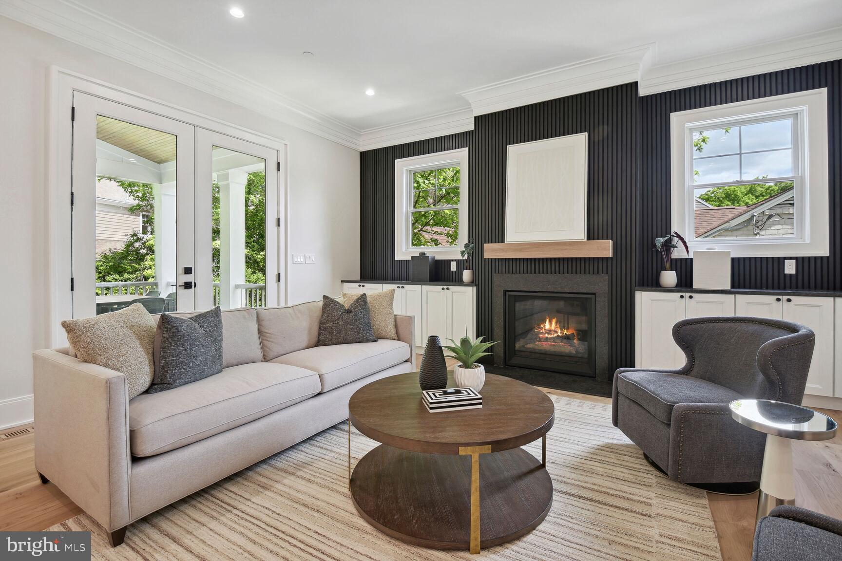 GLEN MAR PARK - Residential