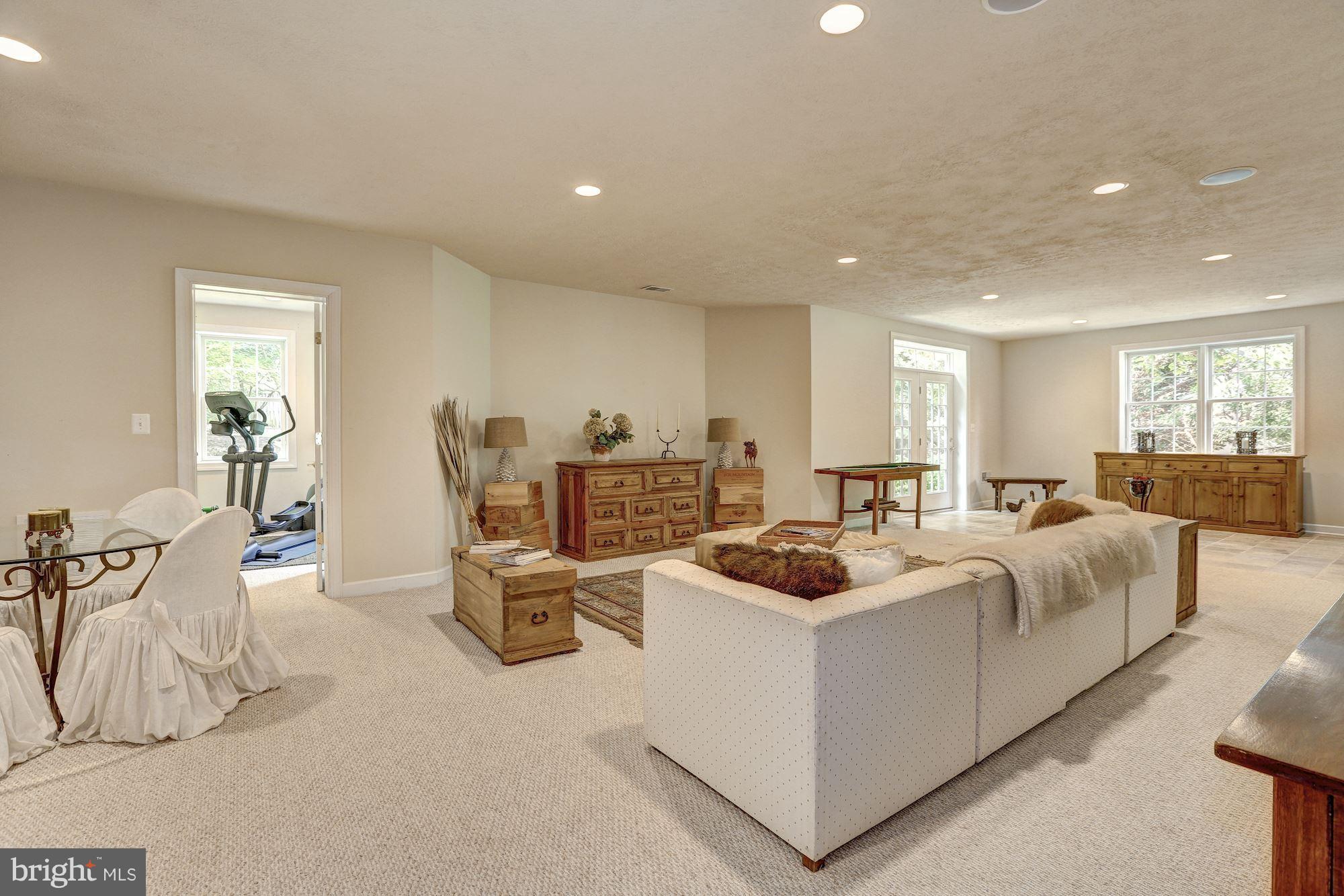 SYMPHONY MEADOWS - Residential