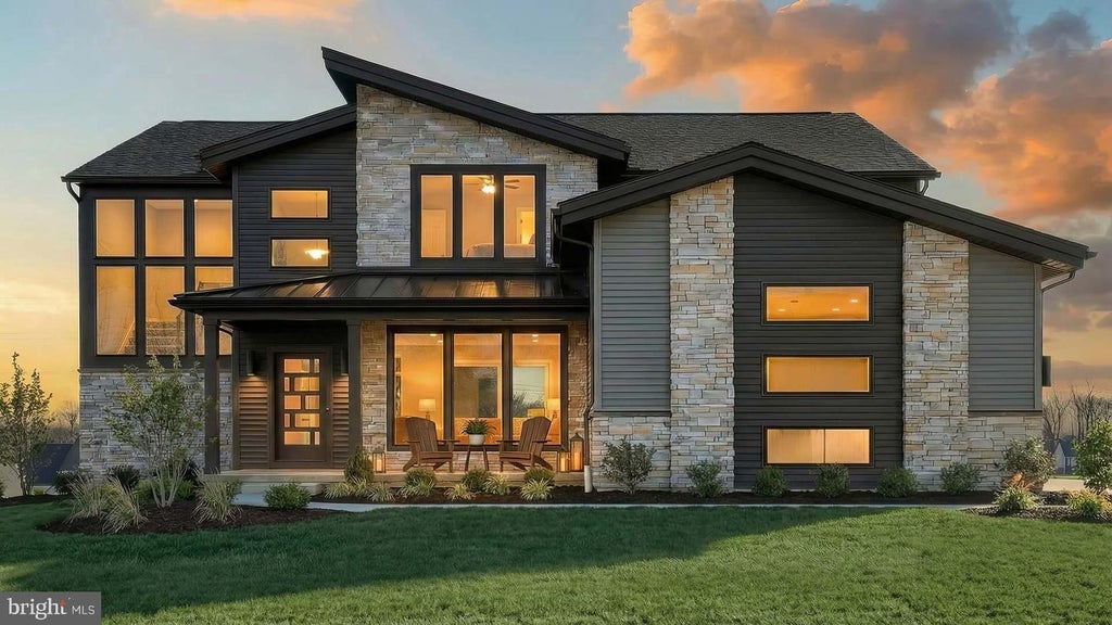 Photo of 256 West Valley Road, DENVER, PA 17517 (MLS # PALA2094992)