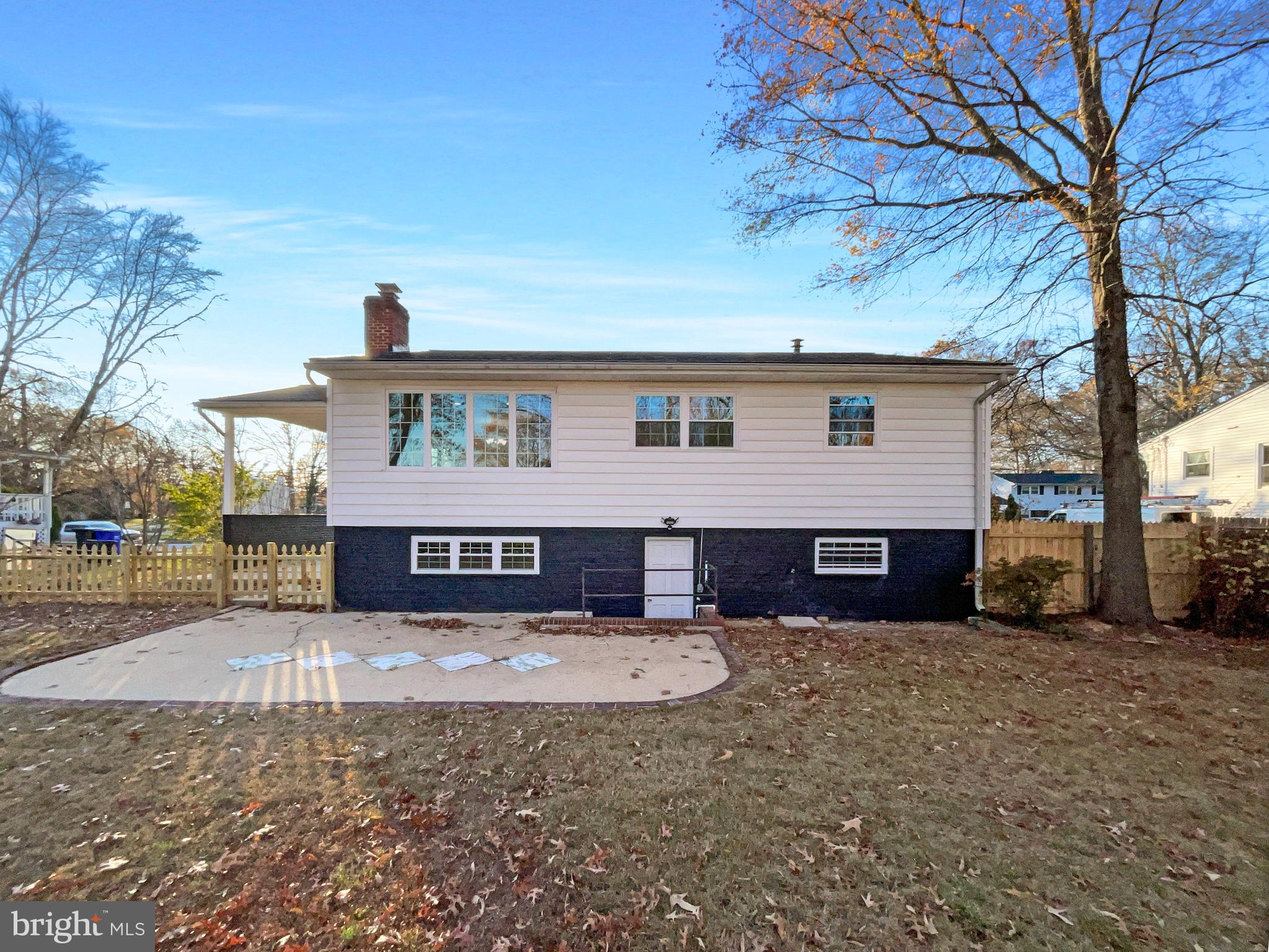 RIVERSIDE ESTATES - Residential