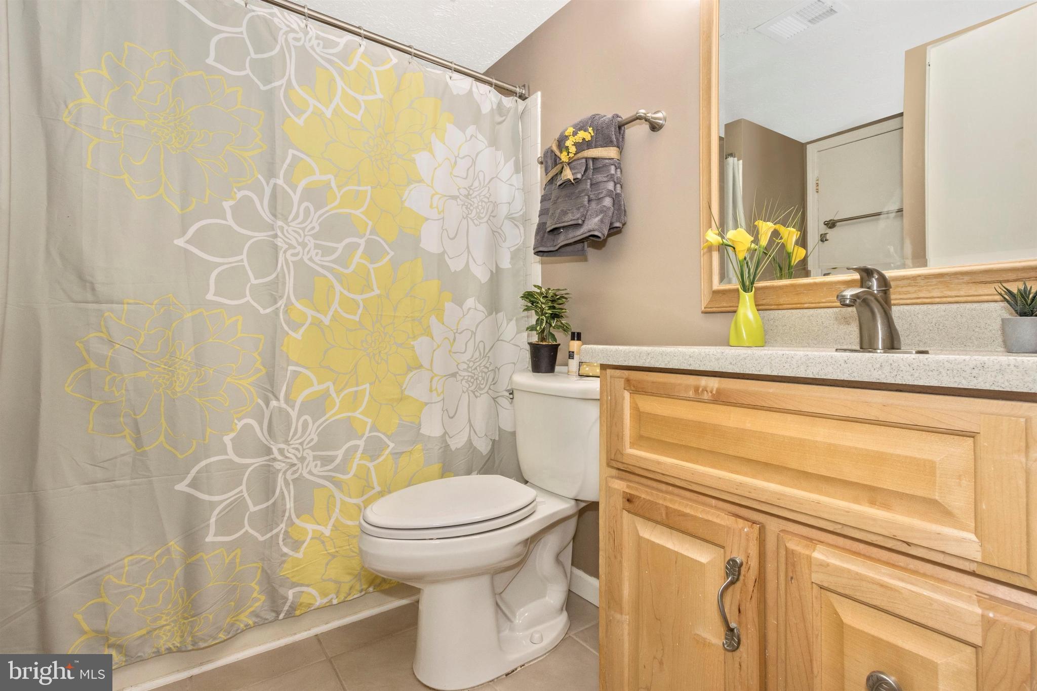 RAMBLING HILLS - Residential