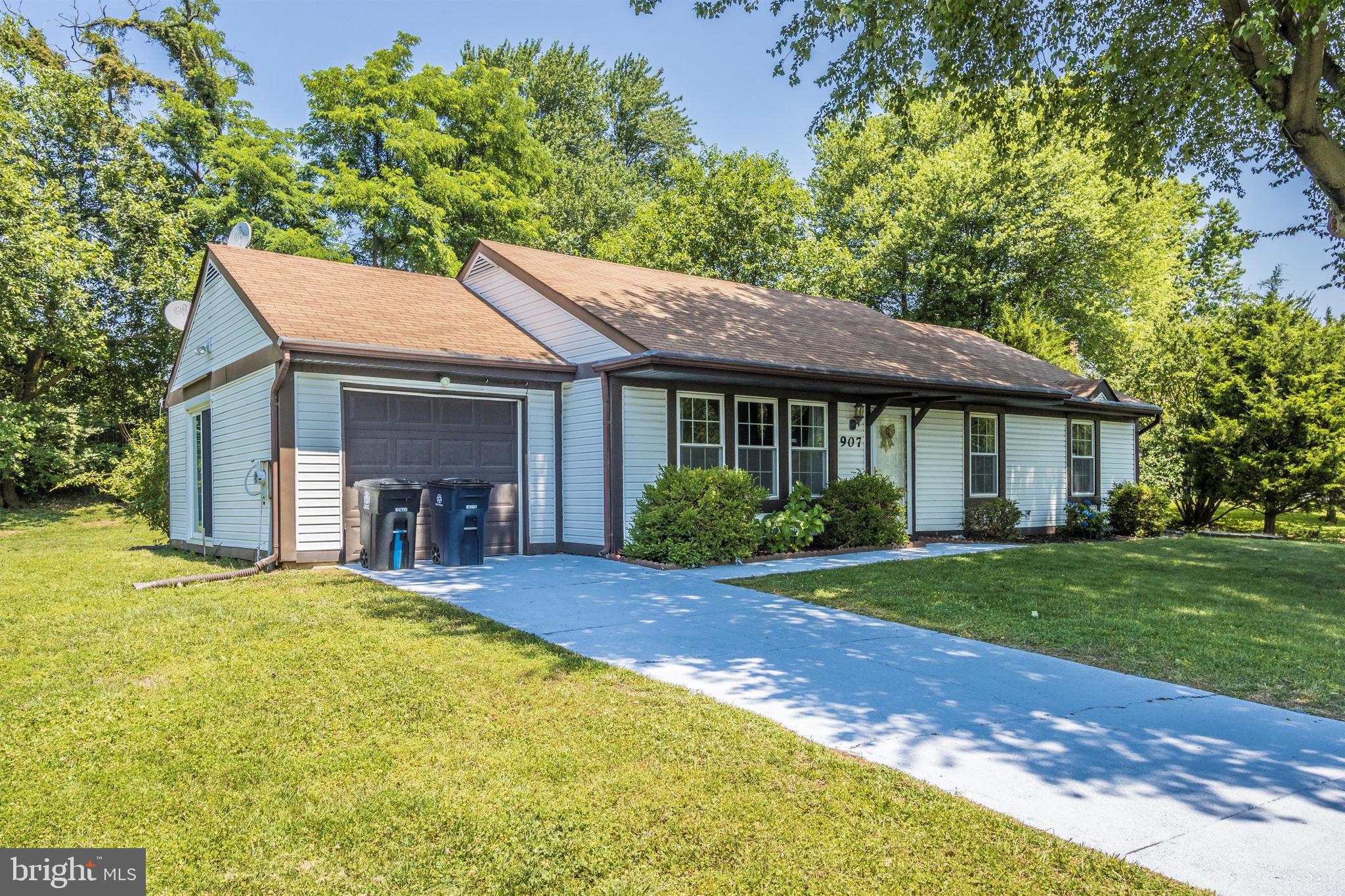 RAMBLING HILLS - Residential