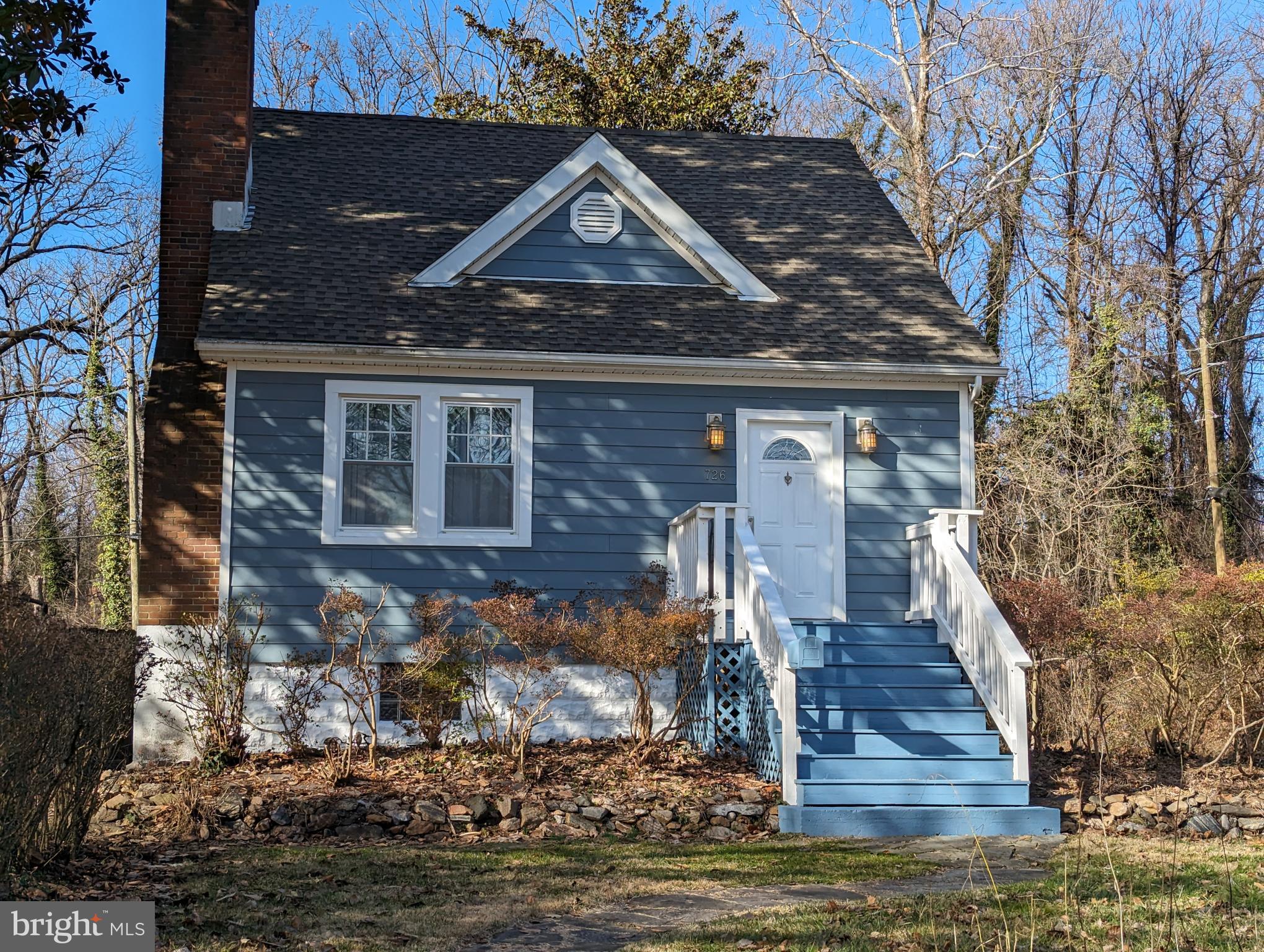 LAKE WALKER - Residential