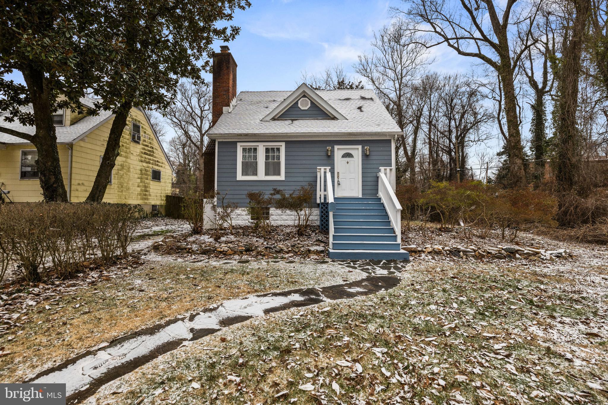 LAKE WALKER - Residential