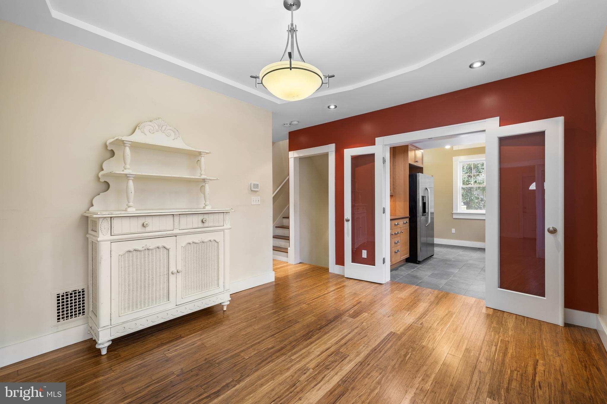 LAKE WALKER - Residential