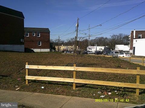 Vacant Land For Sale - 6901 Greenway Avenue<br/> PHILADELPHIA, PA 19142