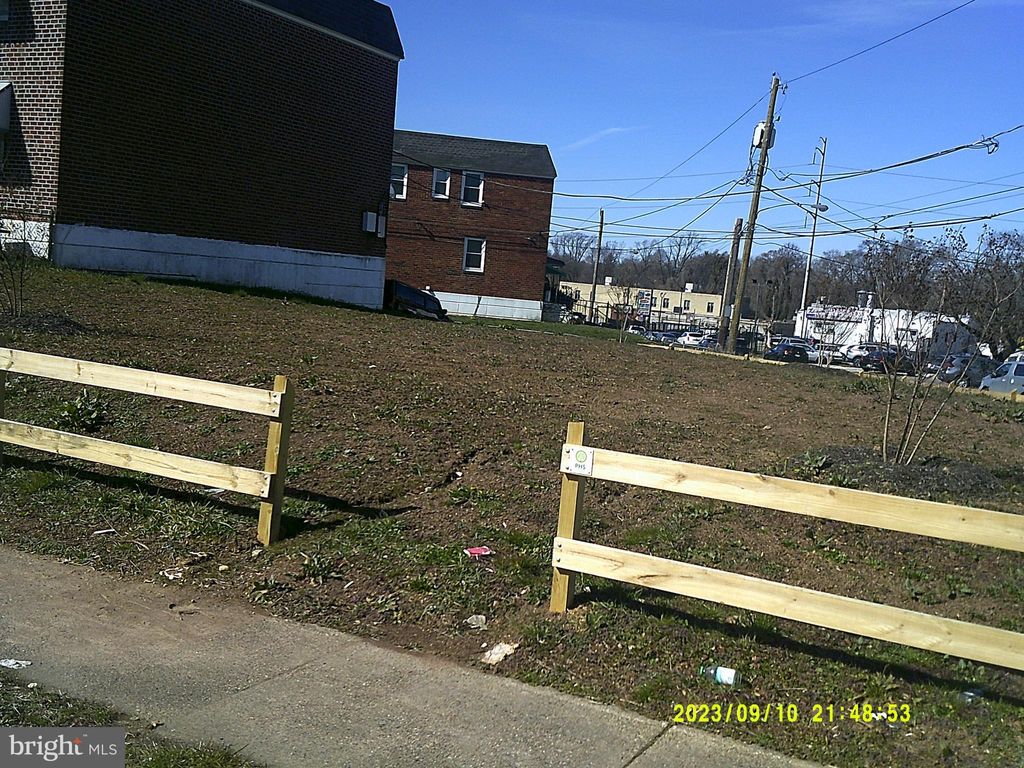 Photo of 6901 Greenway Avenue, Philadelphia, PA 19142 (MLS # PAPH2238478)