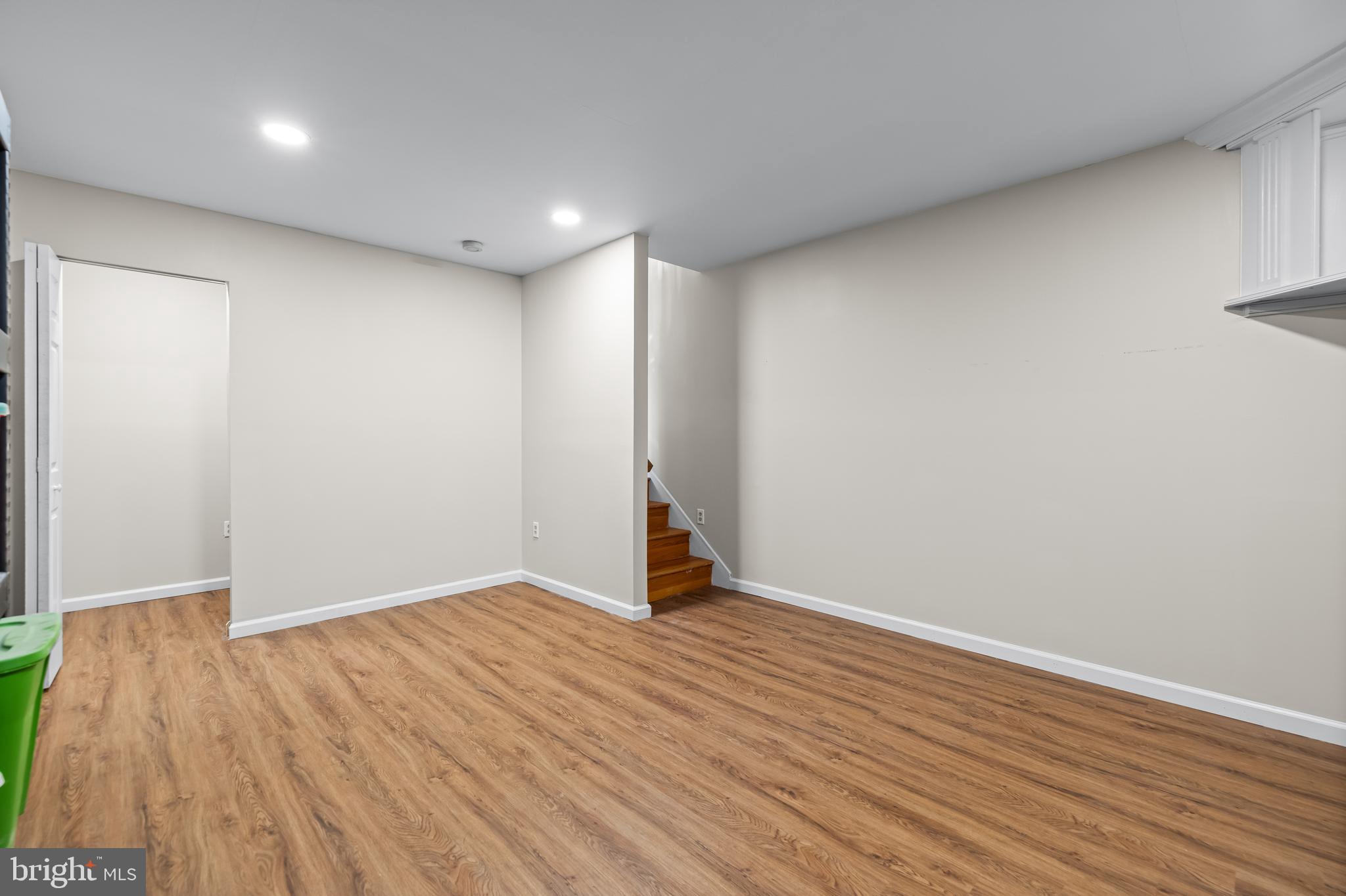 PINE VALLEY - Residential