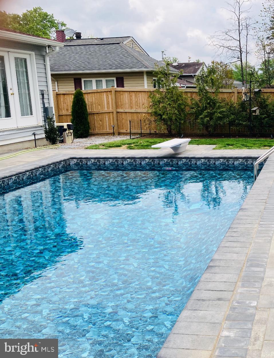 PINE VALLEY - Residential