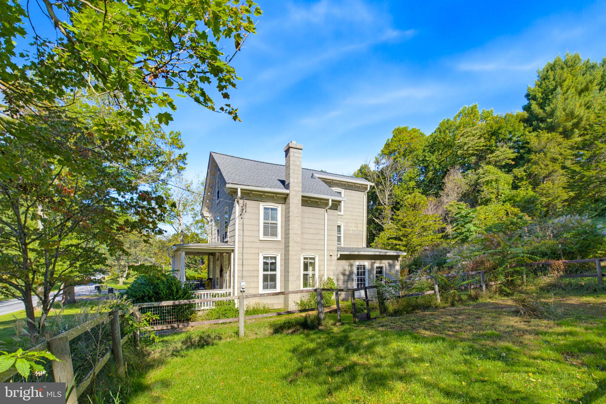 320 NANTMEAL ROAD