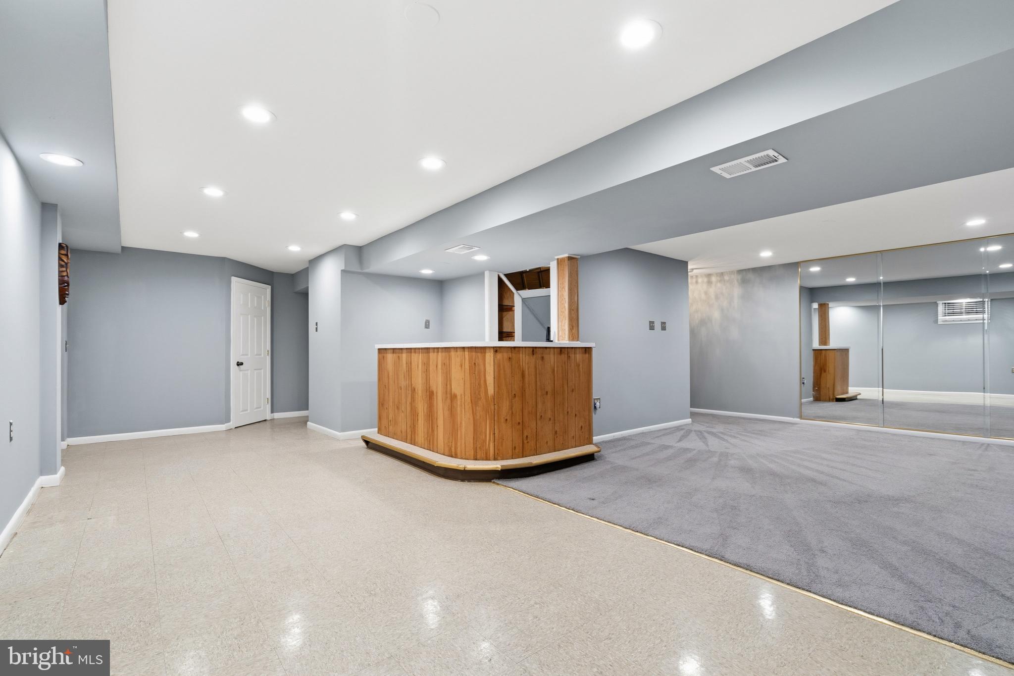 TALL OAKS CROSSING - Residential