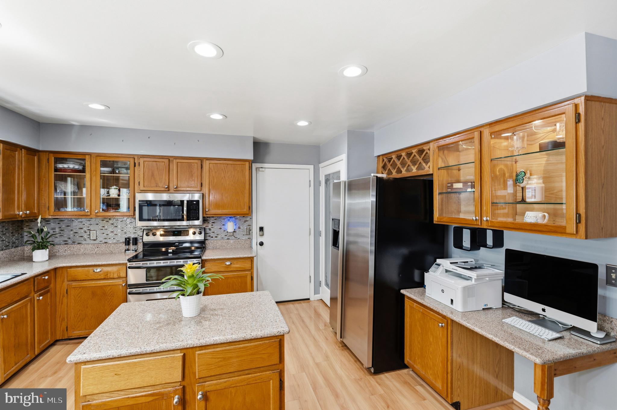 TALL OAKS CROSSING - Residential