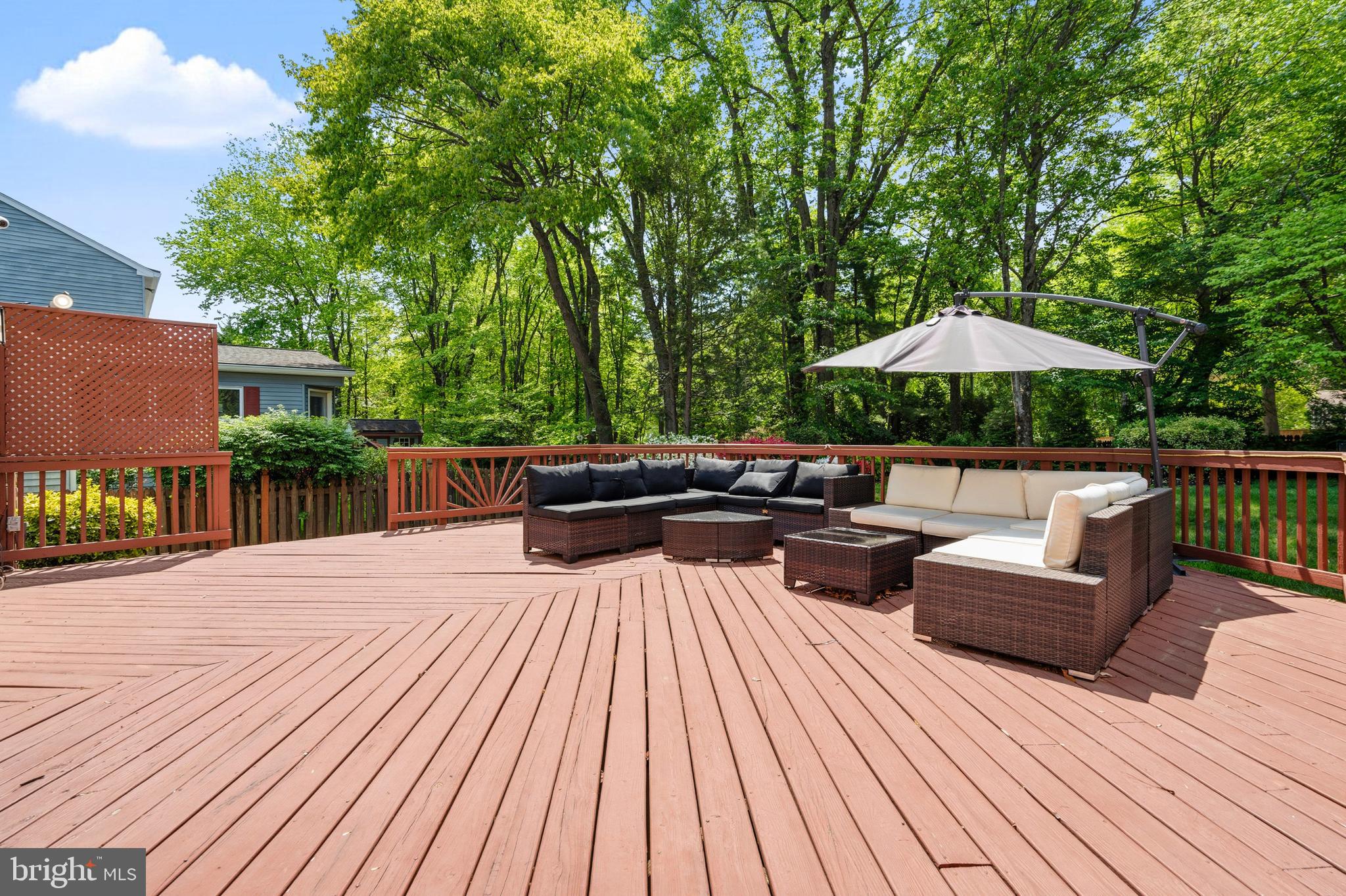 TALL OAKS CROSSING - Residential