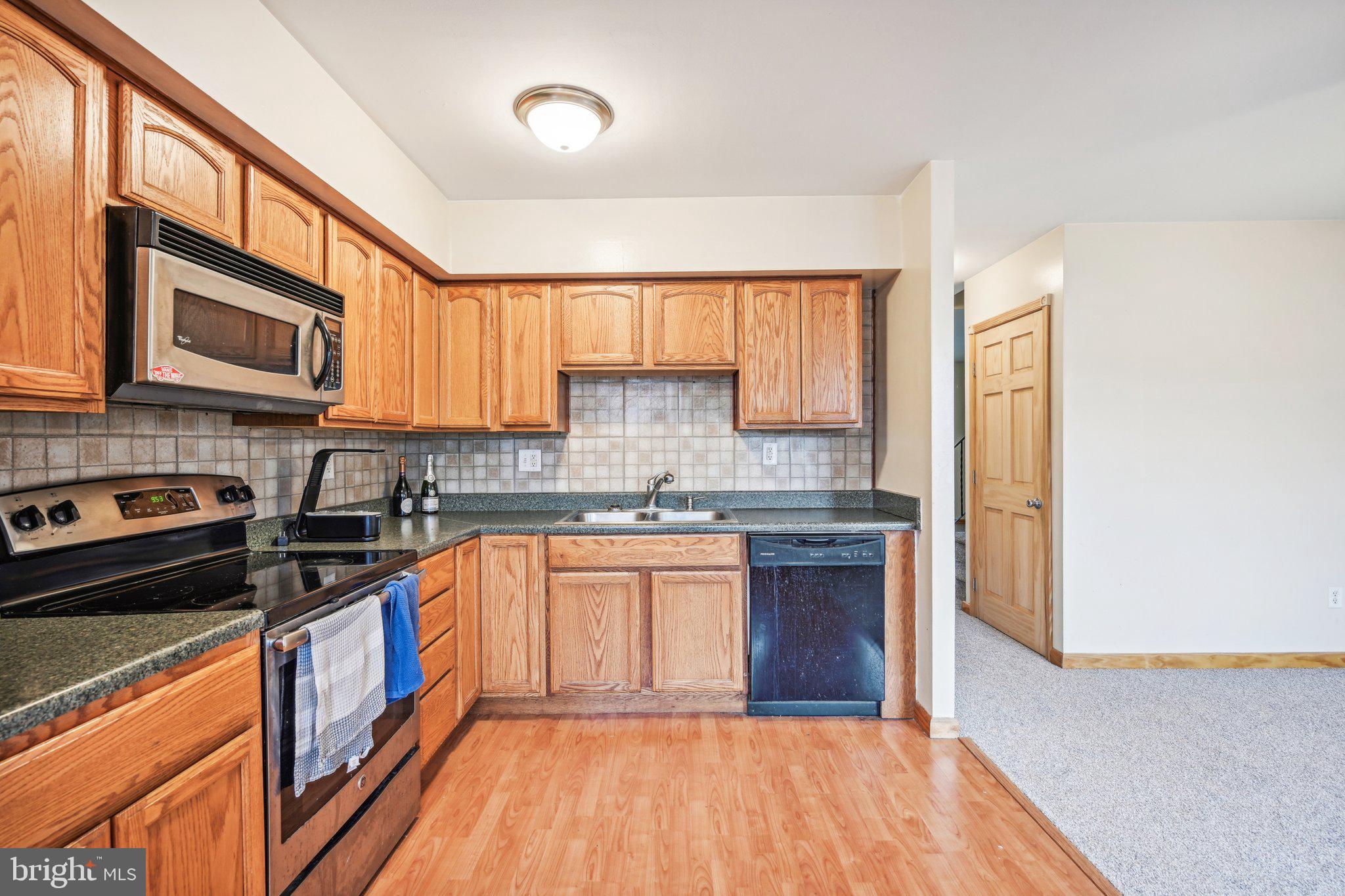 QUAKERS GREENE - Residential