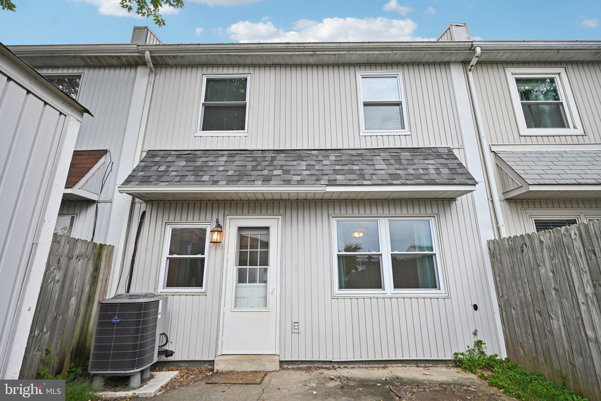 QUAKERS GREENE - Residential