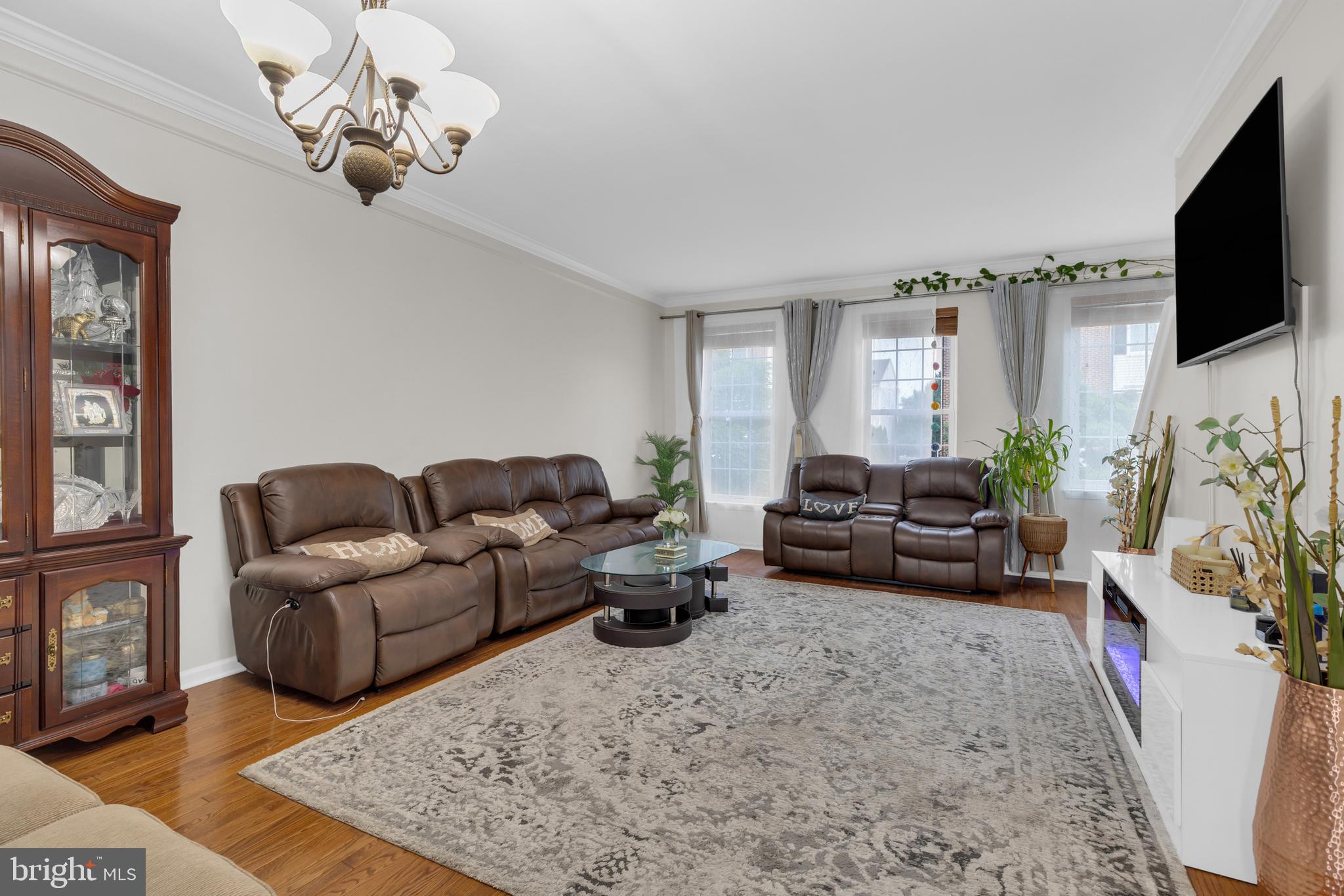 42911 PAMPLIN TERRACE