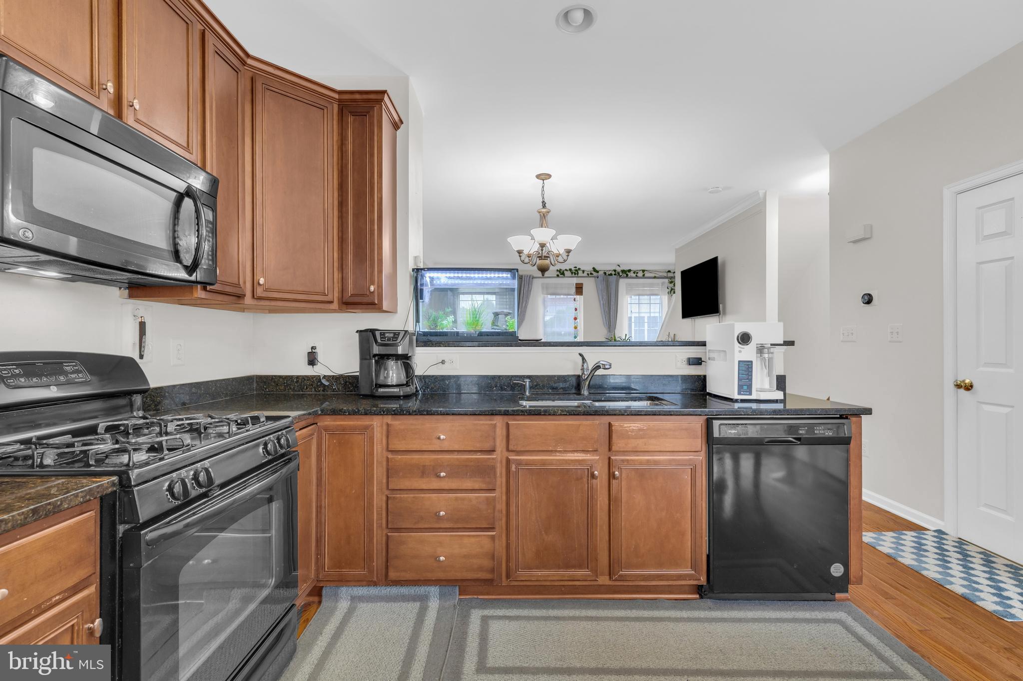 42911 PAMPLIN TERRACE